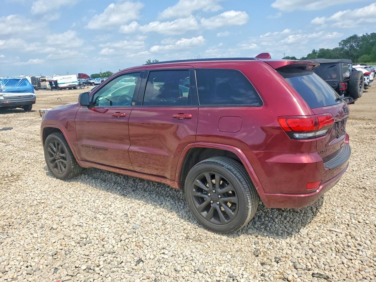 2021 Jeep Grand Cherokee Laredo - Image 2