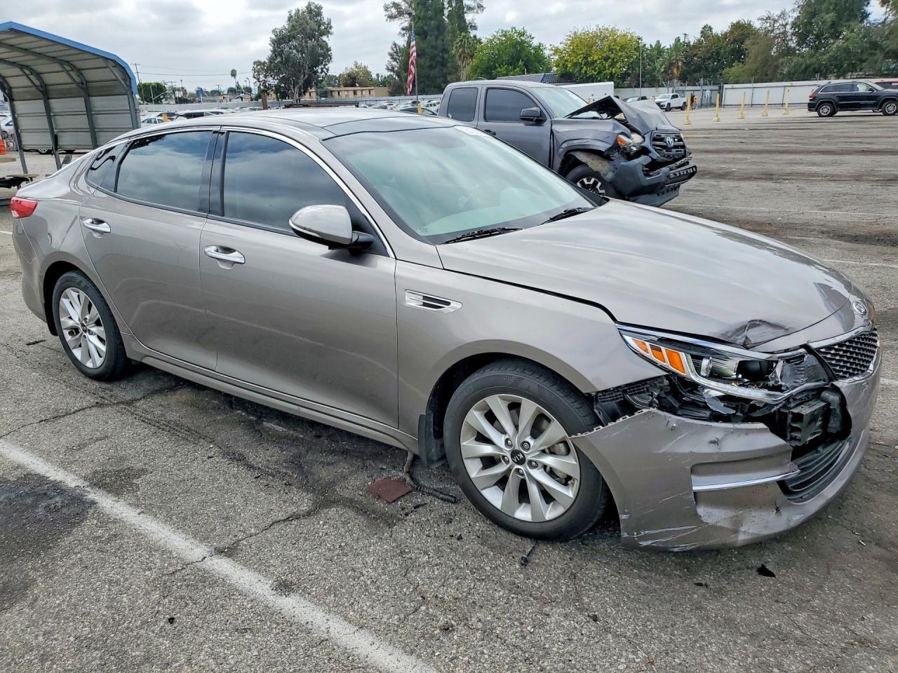 2018 Kia Optima Ex - Фото 4