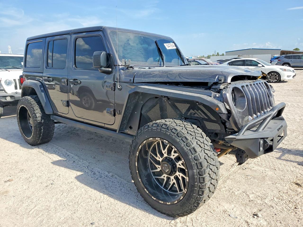 2021 Jeep Wrangler Unlimited Sport - Фото 4