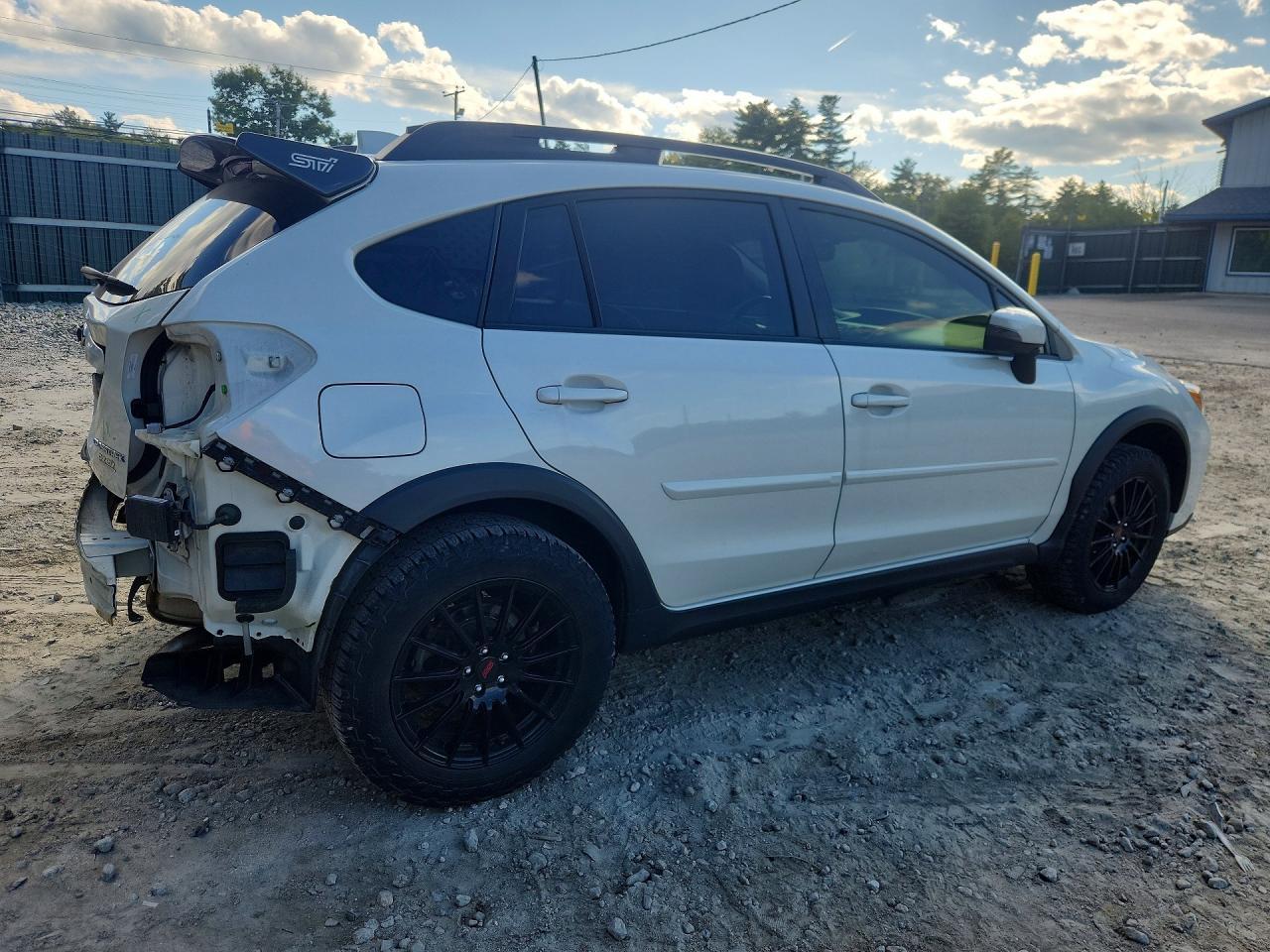 2017 Subaru Crosstrek Limited - Image 3