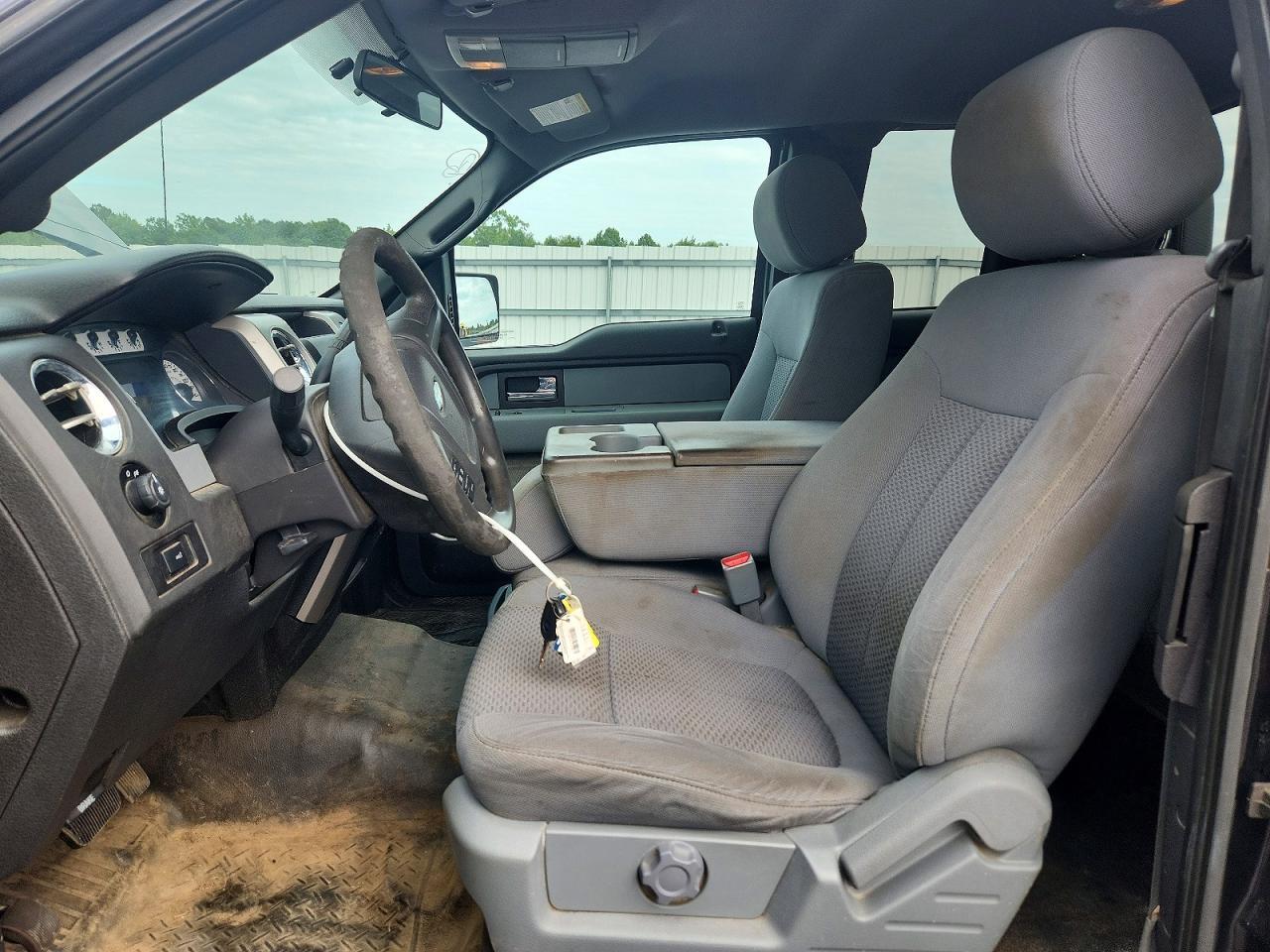 2013 Ford F150 Super Cab - Фото 7