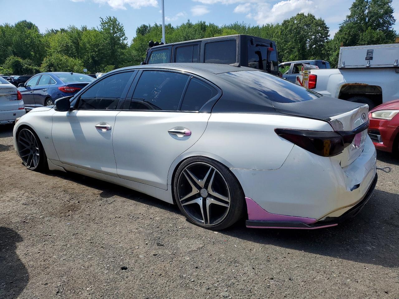 2018 Infiniti Q50 3.0T Luxe - Image 2