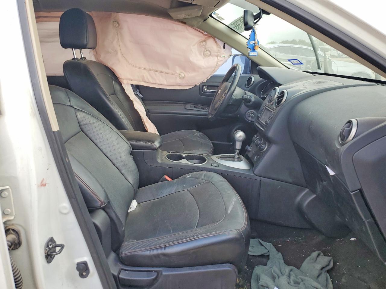 2011 Nissan Rogue S - Image 7