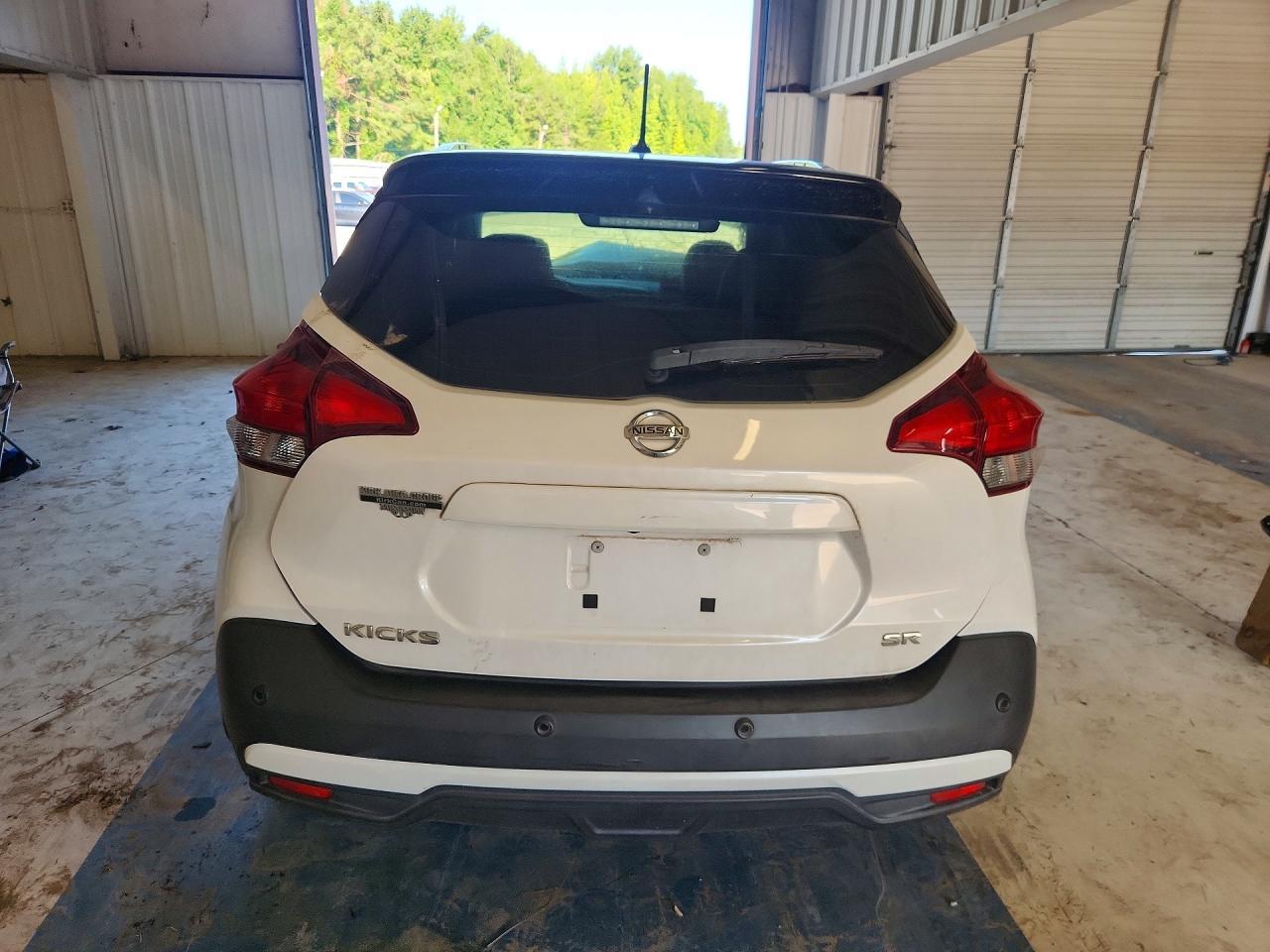 2020 Nissan Kicks Sr - Фото 6