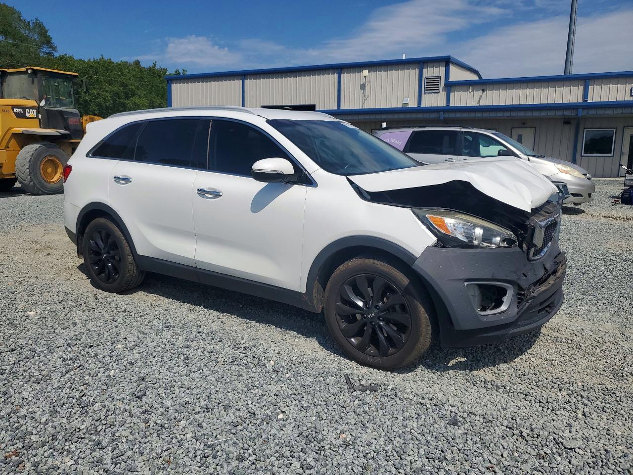 2017 Kia Sorento Lx - Image 4