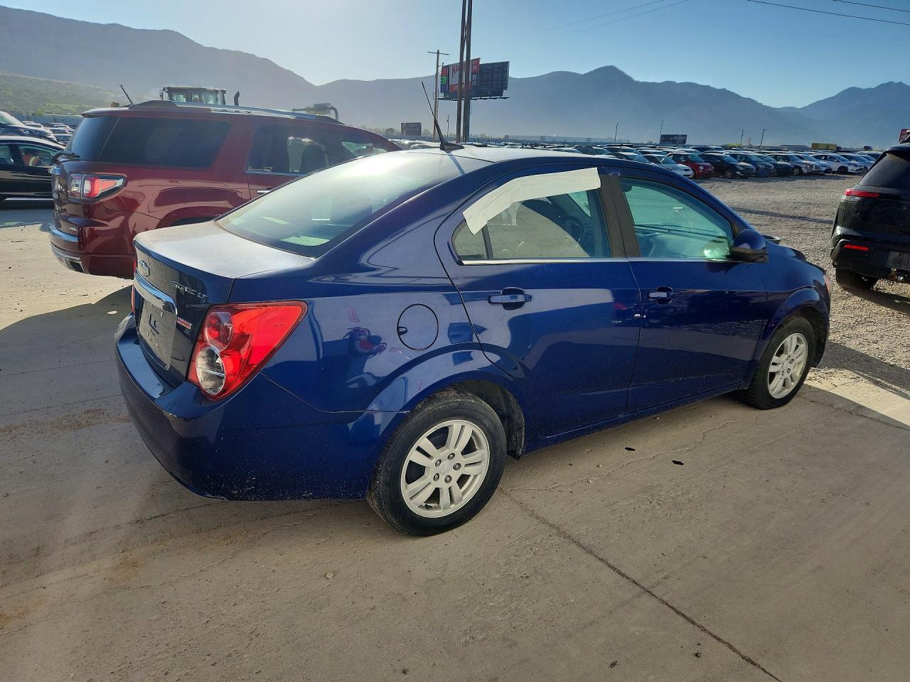 2014 Chevrolet Sonic Lt - Фото 3