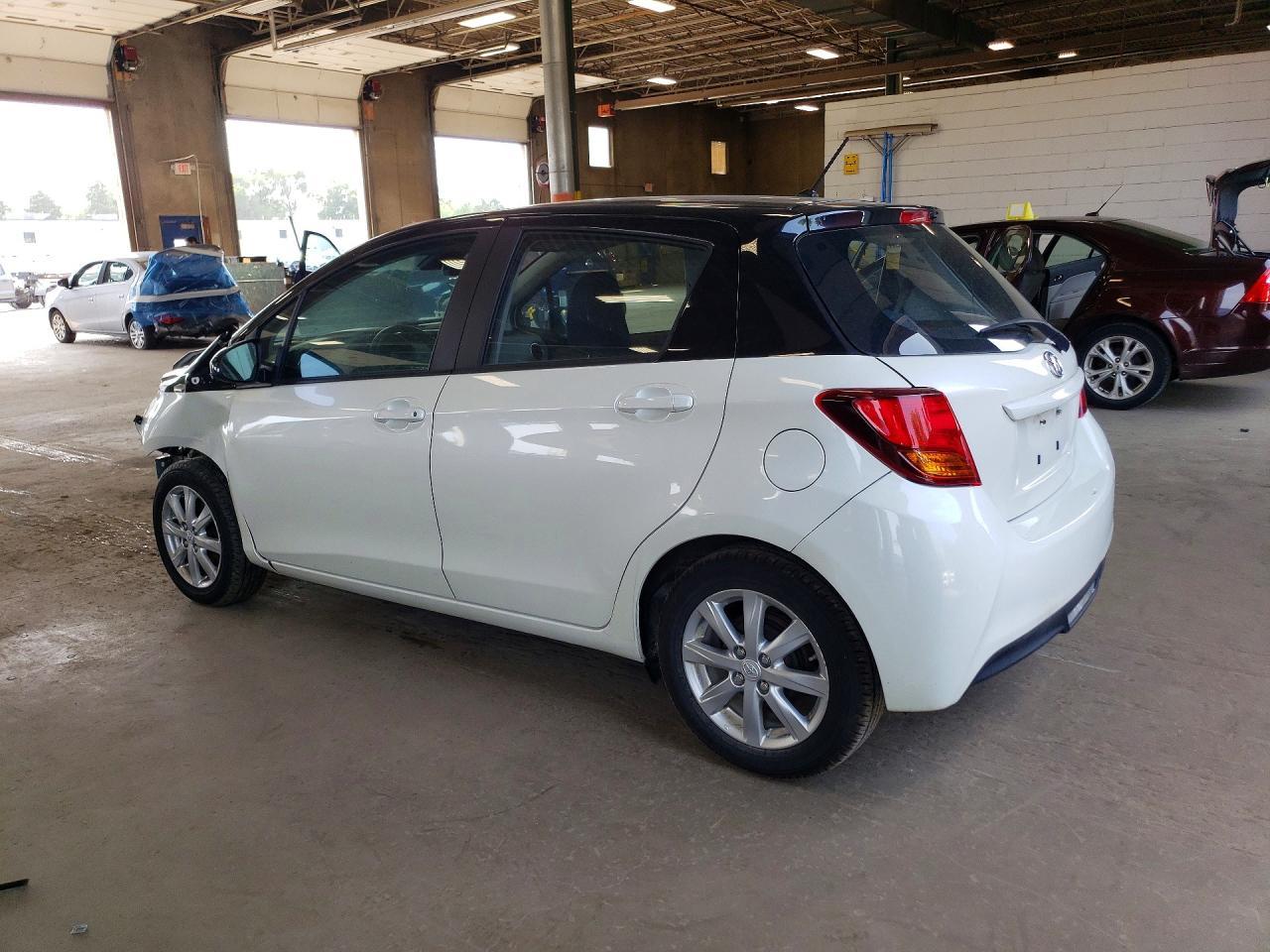 2017 Toyota Yaris 5-Door Le - Фото 2