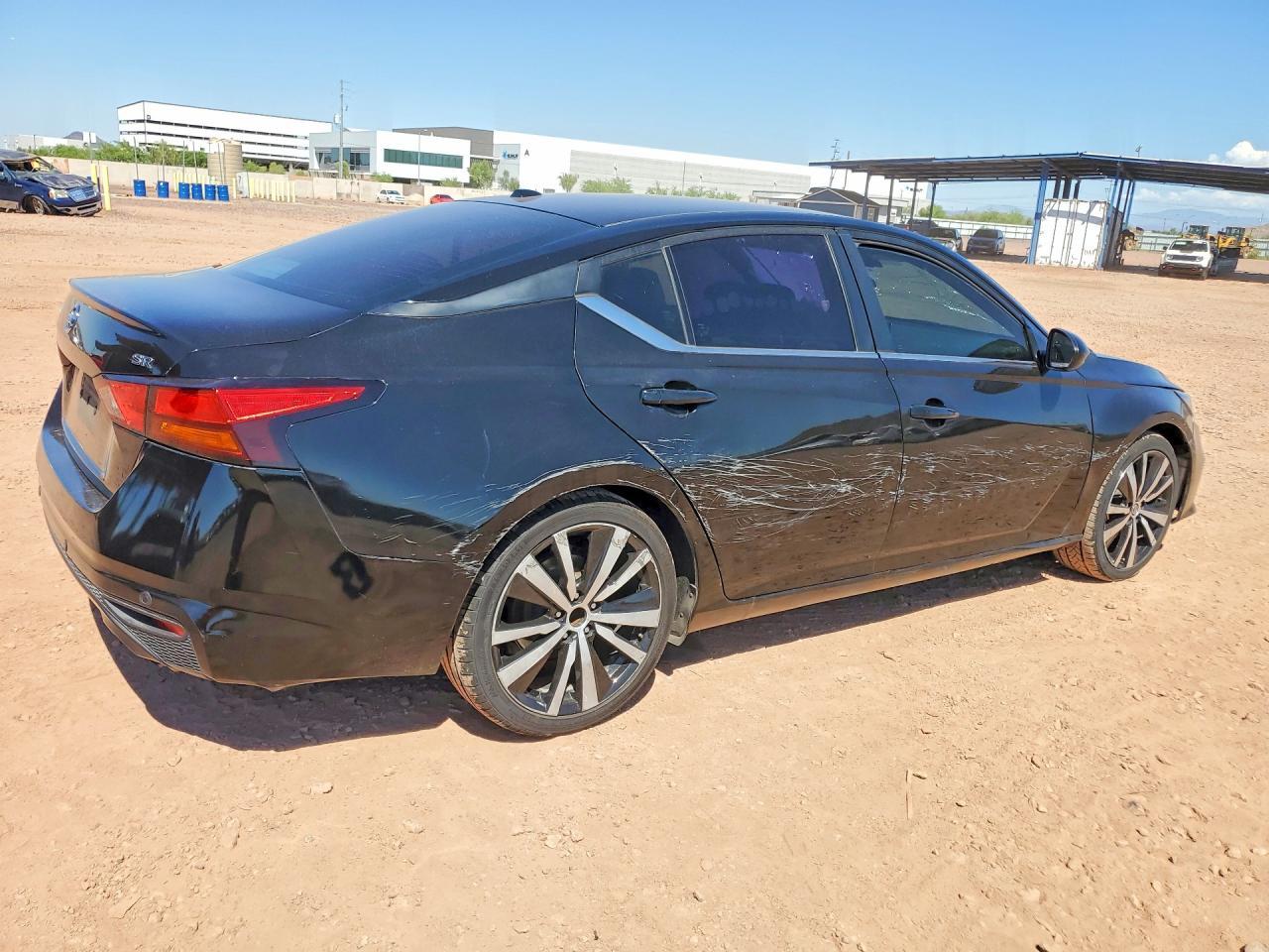 2021 Nissan Altima Sr - Image 3