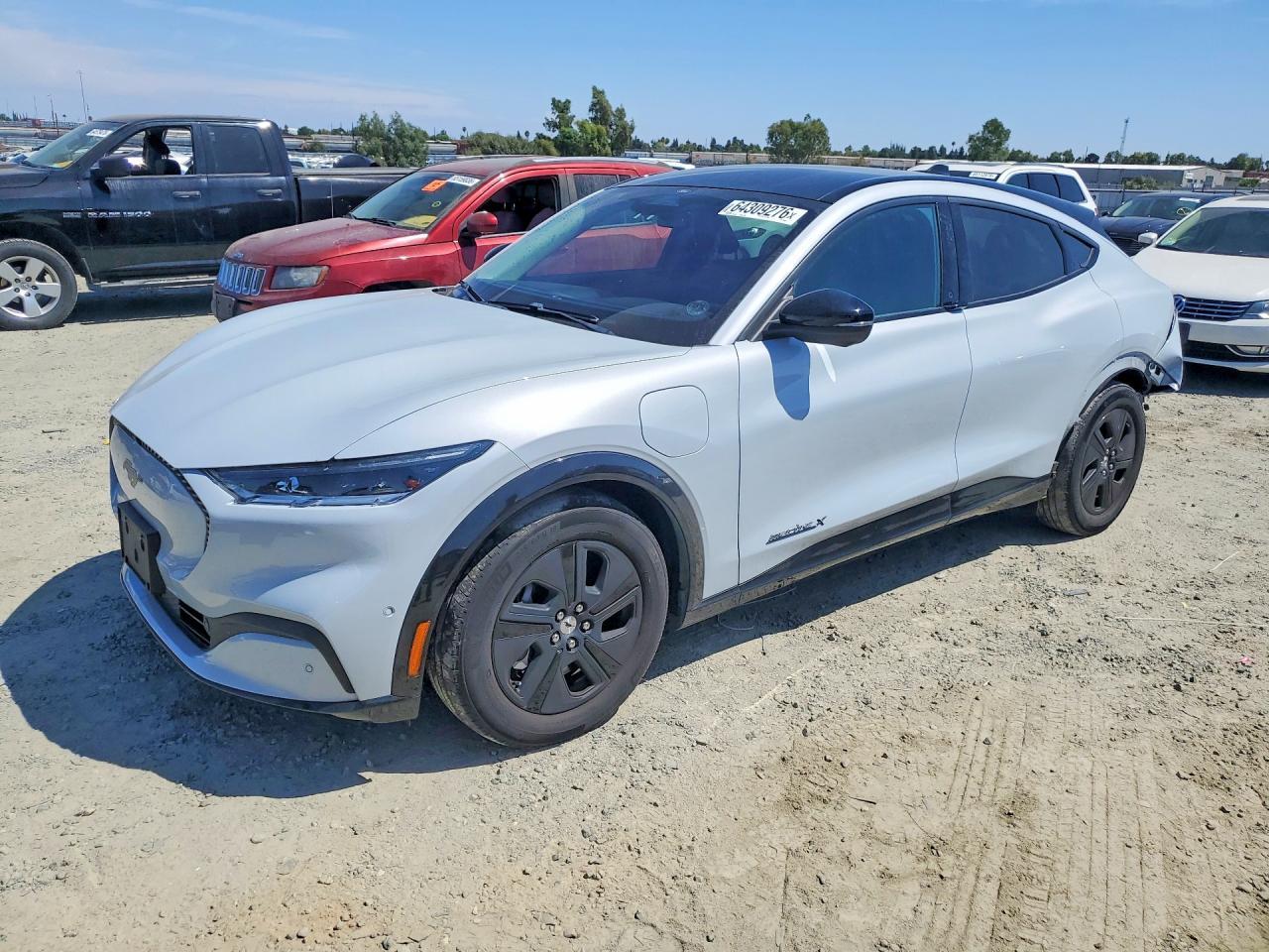 2022 Ford Mustang Mach-E California Route 1
