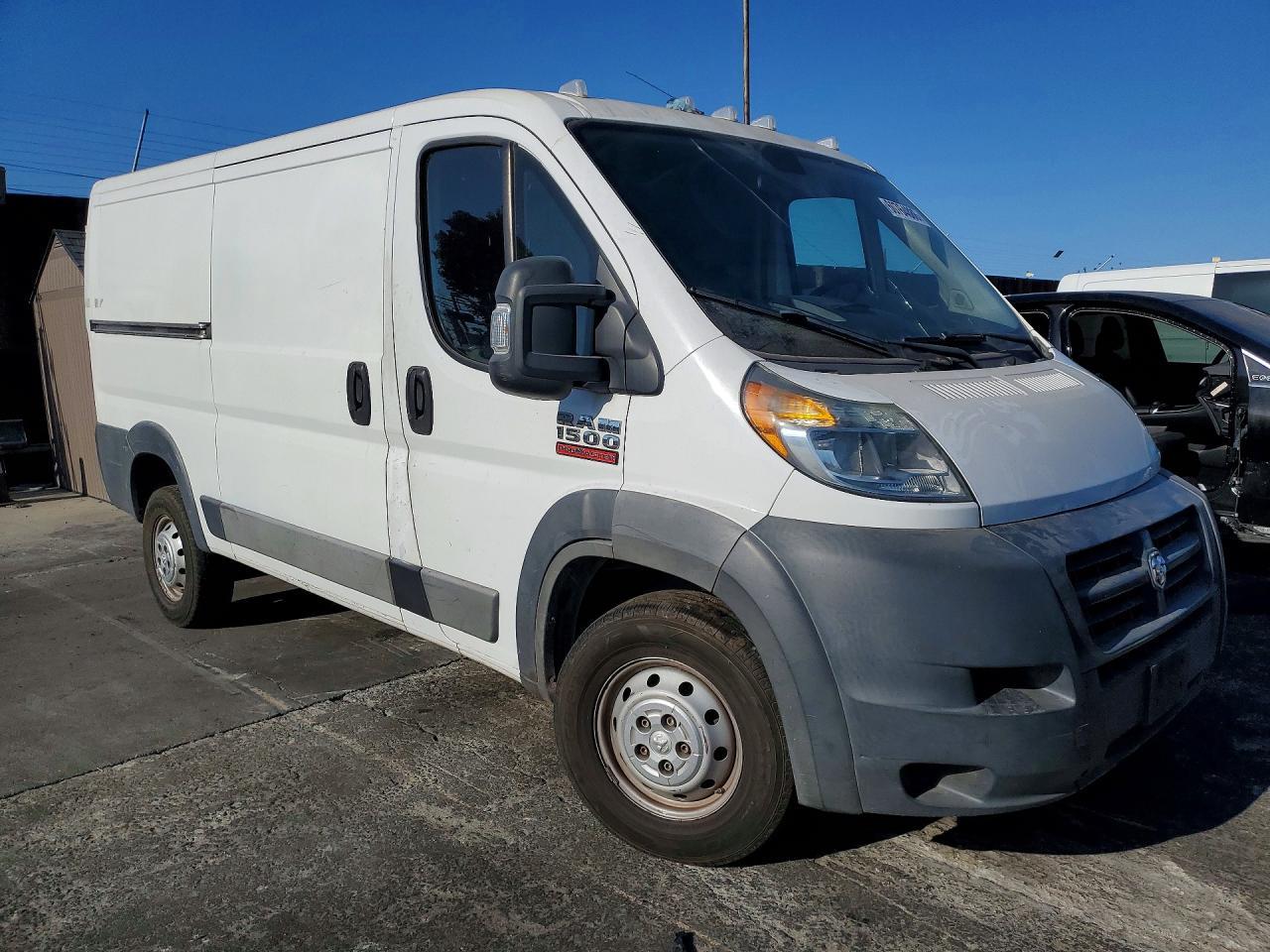 2017 Ram Promaster 1500 Delivery Van - Фото 4