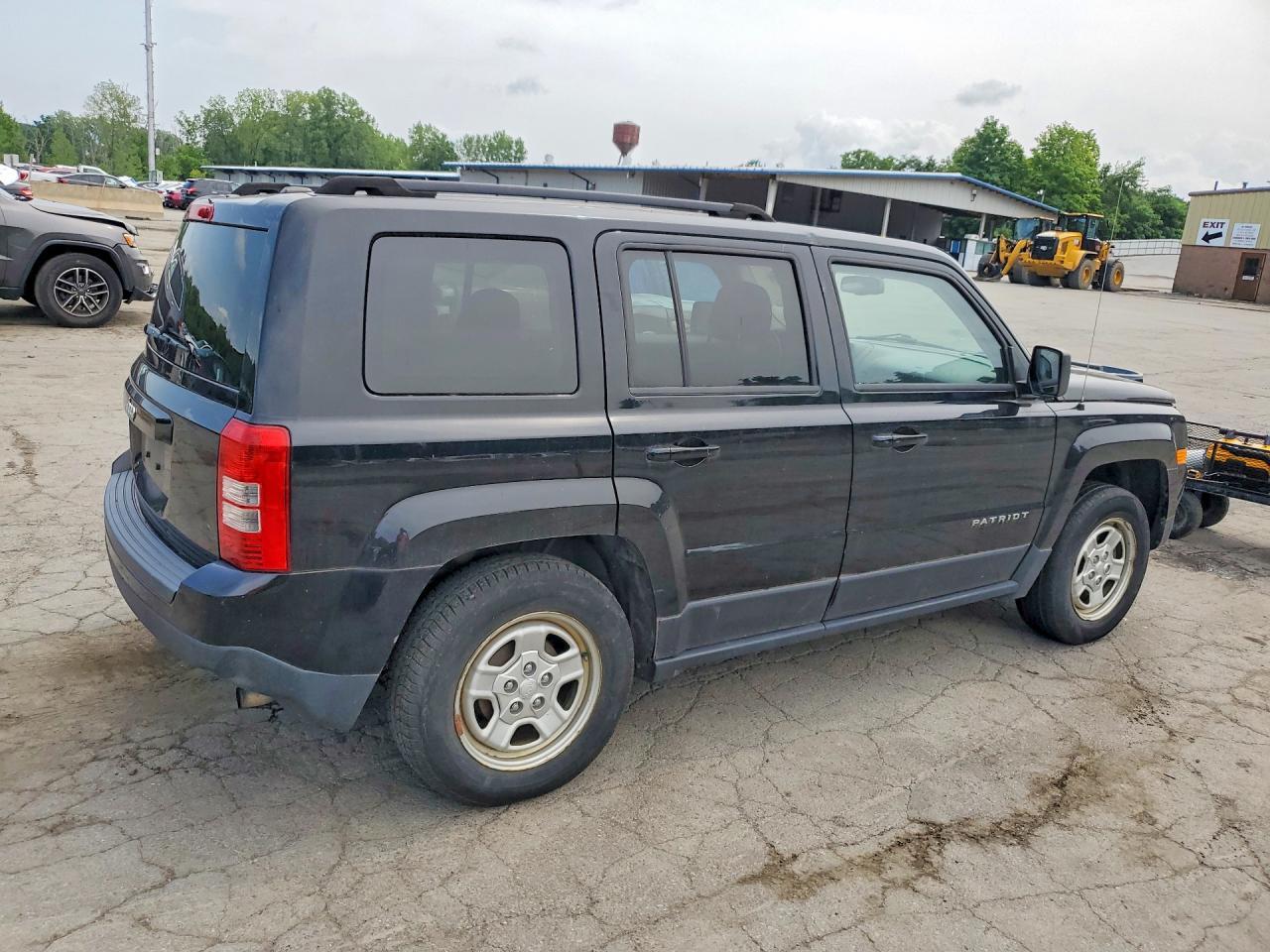 2016 Jeep Patriot Sport - Фото 3