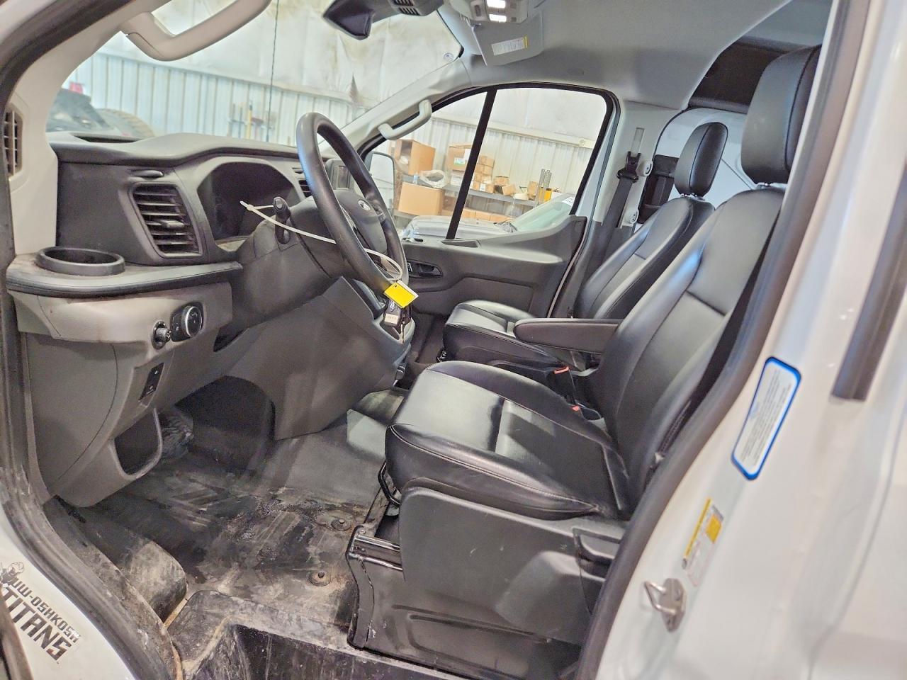 2025 Ford Transit T-250 - Image 7