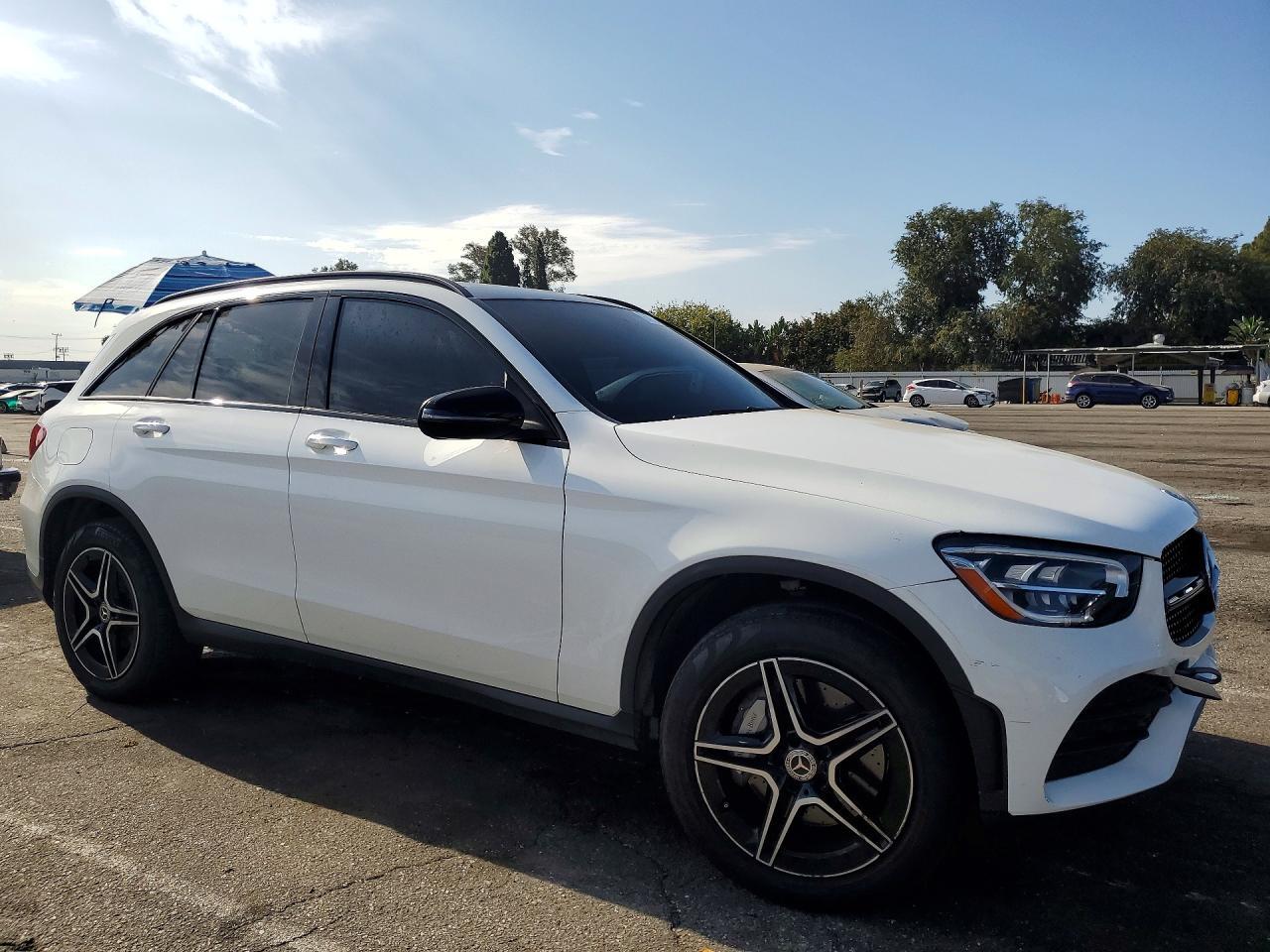 2020 Mercedes-Benz Glc 300 4Matic - Фото 4