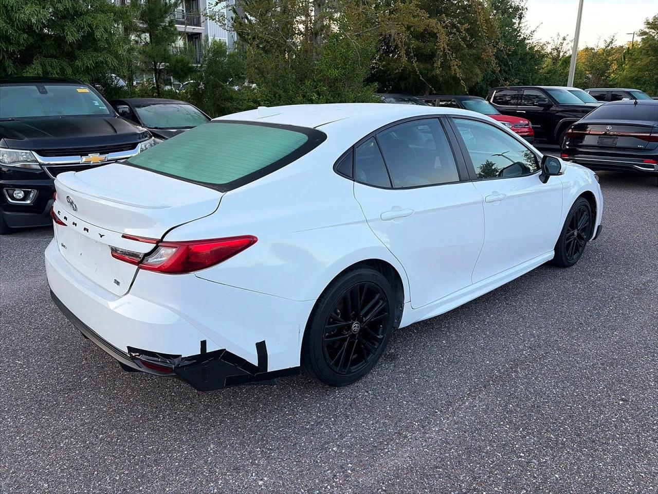 2025 Toyota Camry Se - Фото 4