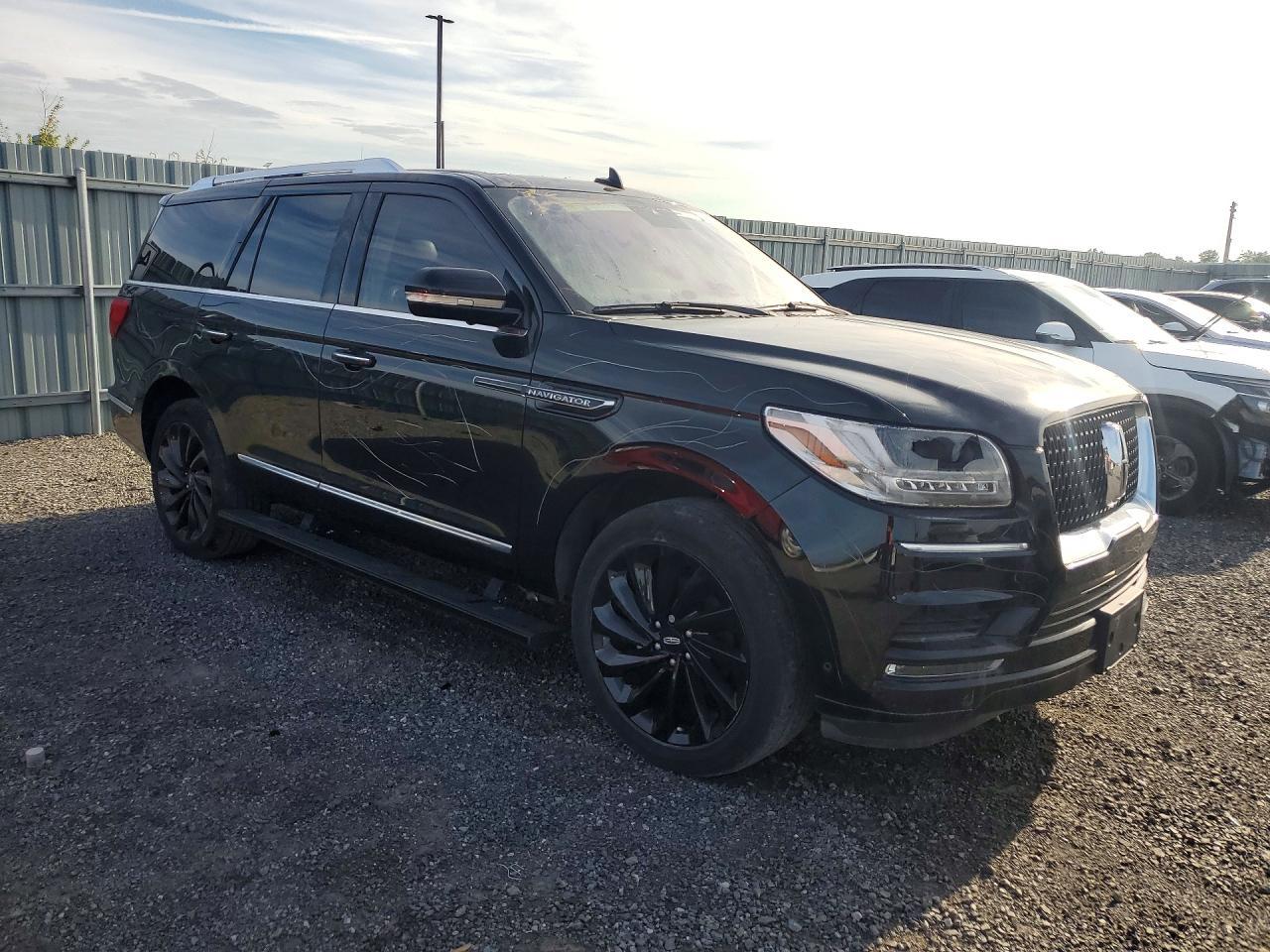 2020 Lincoln Navigator Reserve - Фото 4