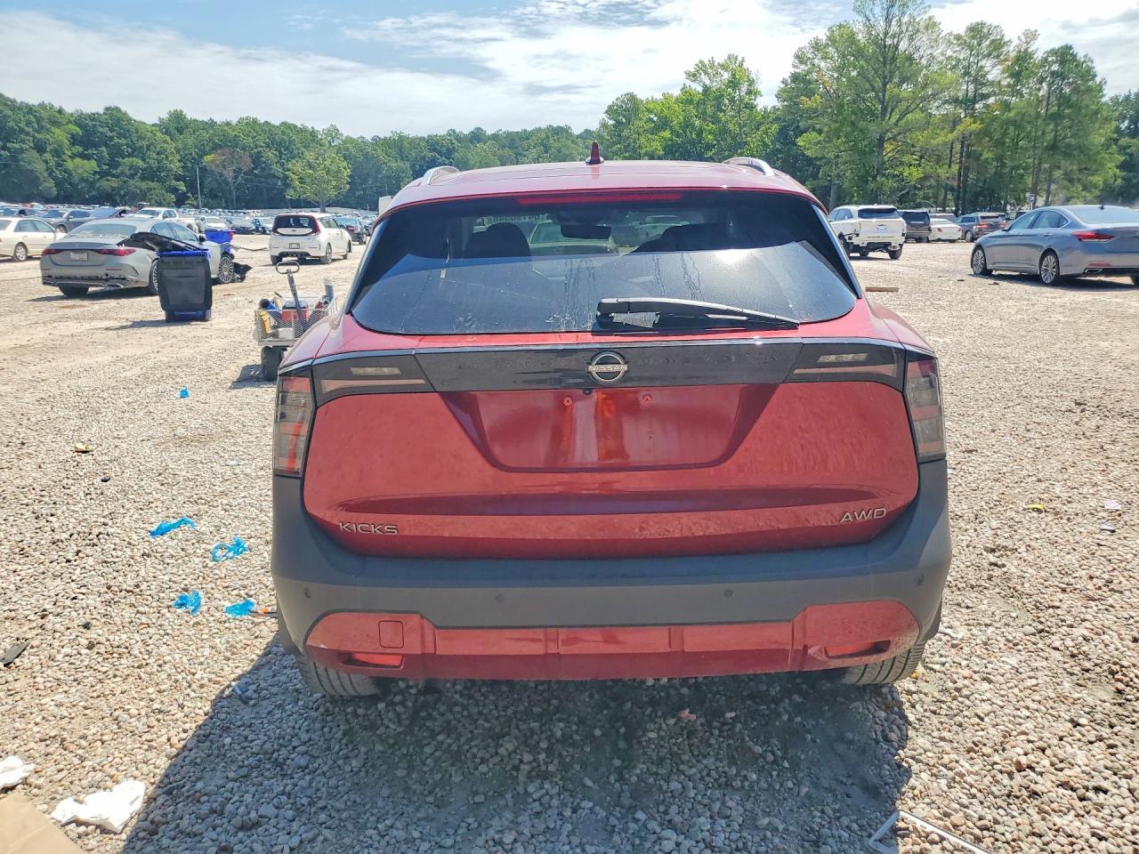 2025 Nissan Kicks Sr - Фото 6