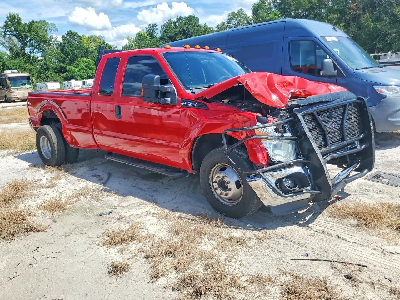 2012 Ford F350 Super Duty - Фото 4