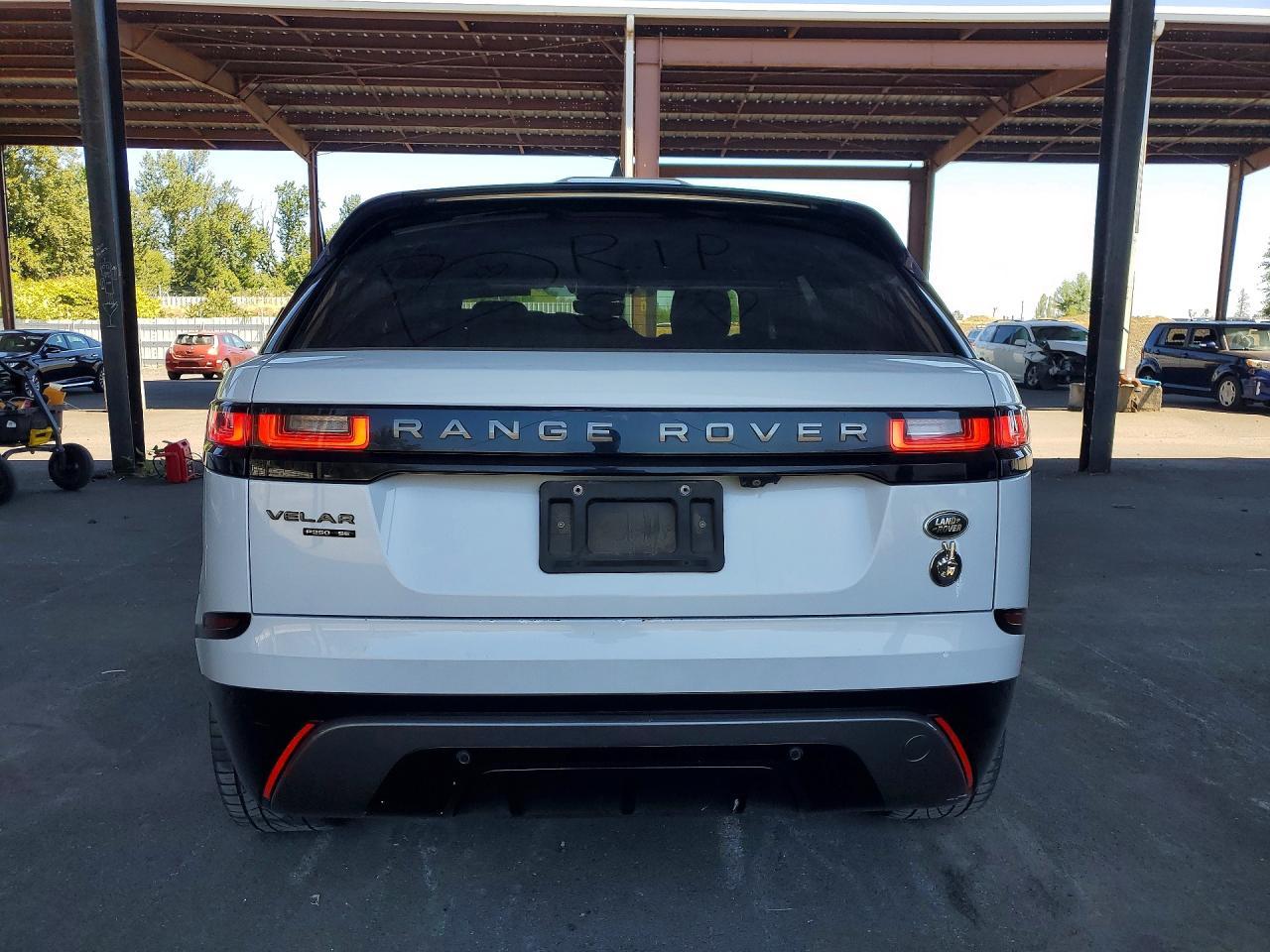 2018 Land Rover Range Rover Velar R-Dynamic Se - Image 6