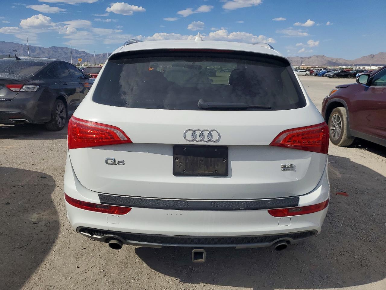 2012 Audi Q5 Premium Plus - Image 6