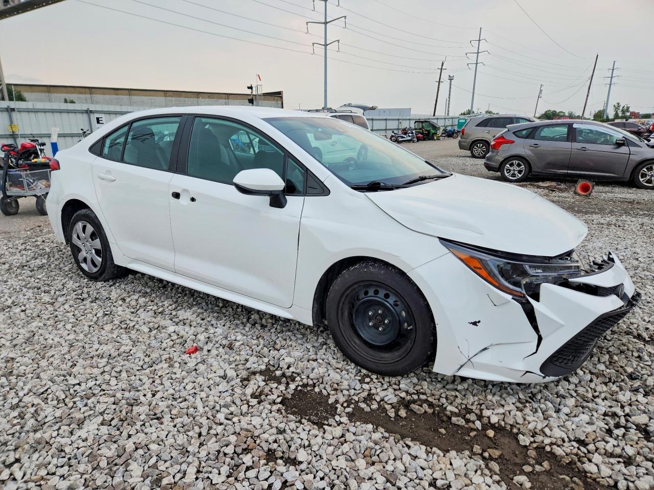 2021 Toyota Corolla Le - Image 4