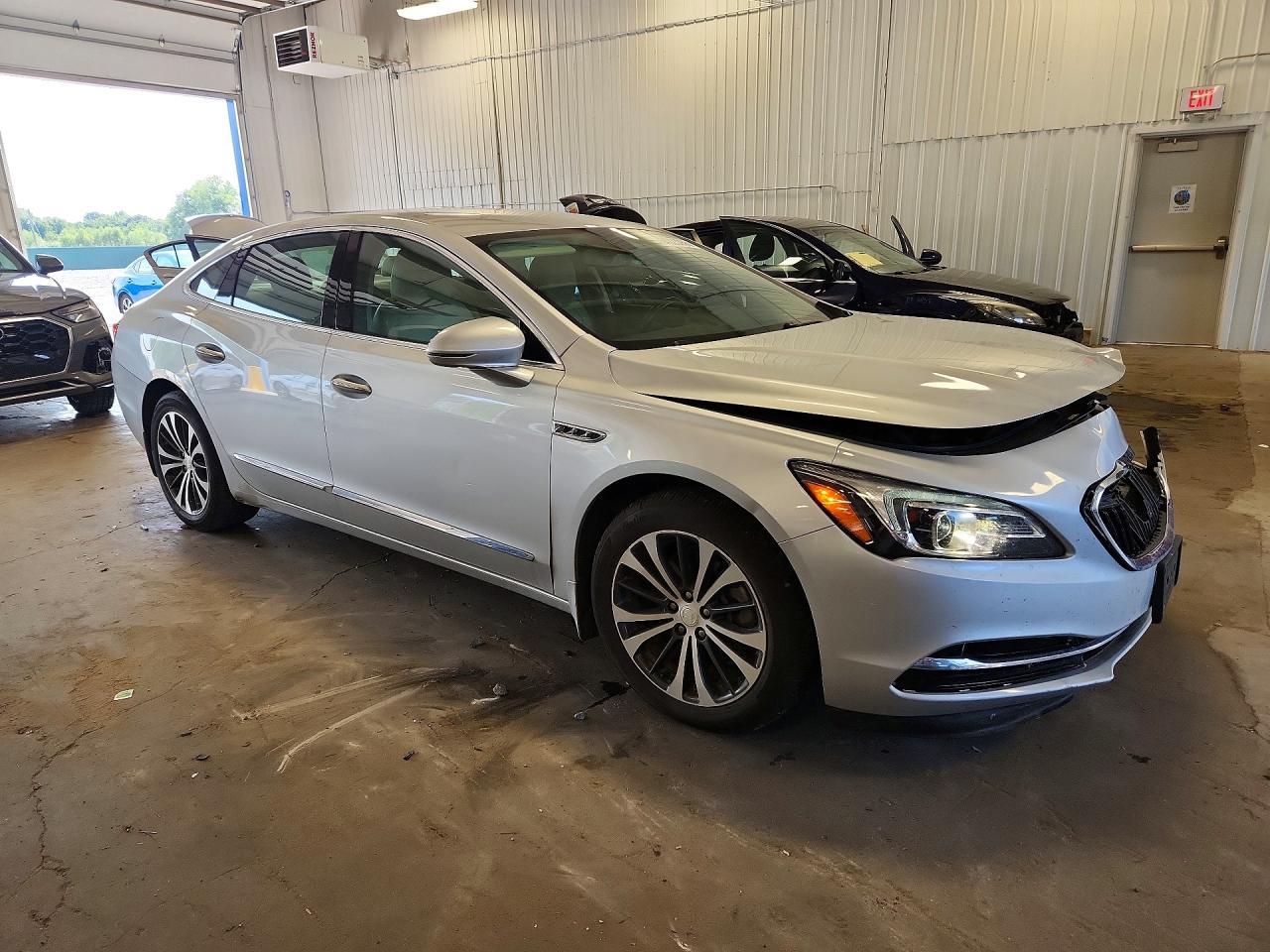 2017 Buick Lacrosse Essence - Фото 4