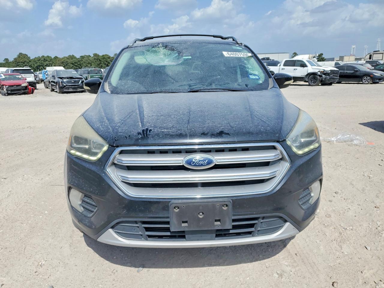 2017 Ford Escape Titanium - Image 5