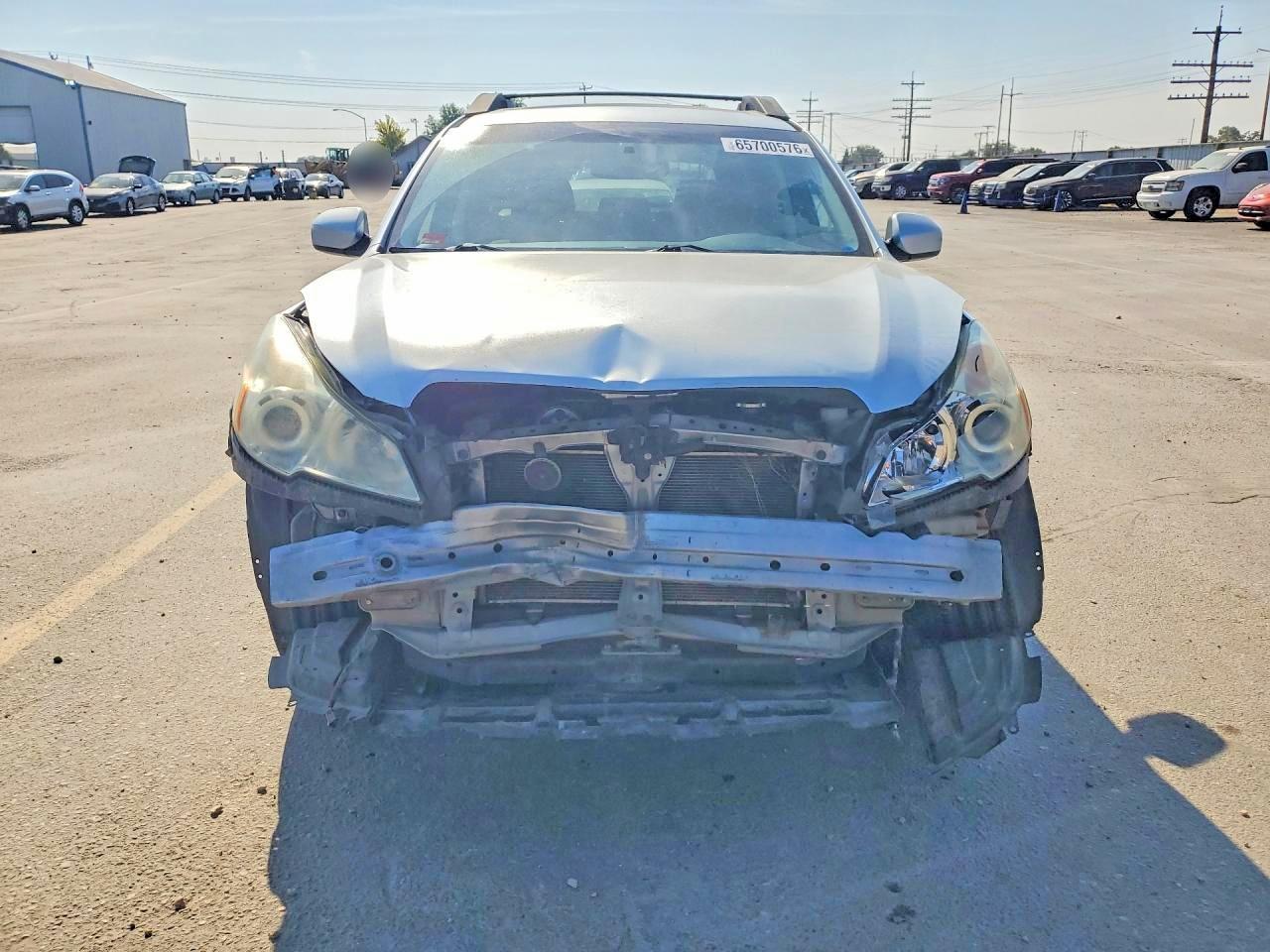 2012 Subaru Outback 2.5I Limited - Image 5