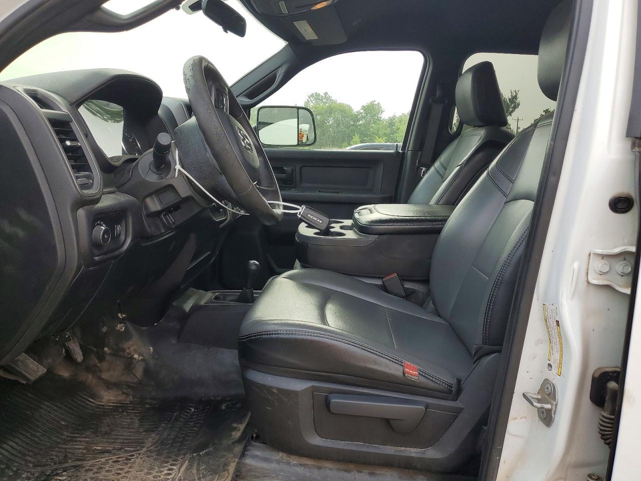 2022 Ram 2500 Tradesman - Фото 7