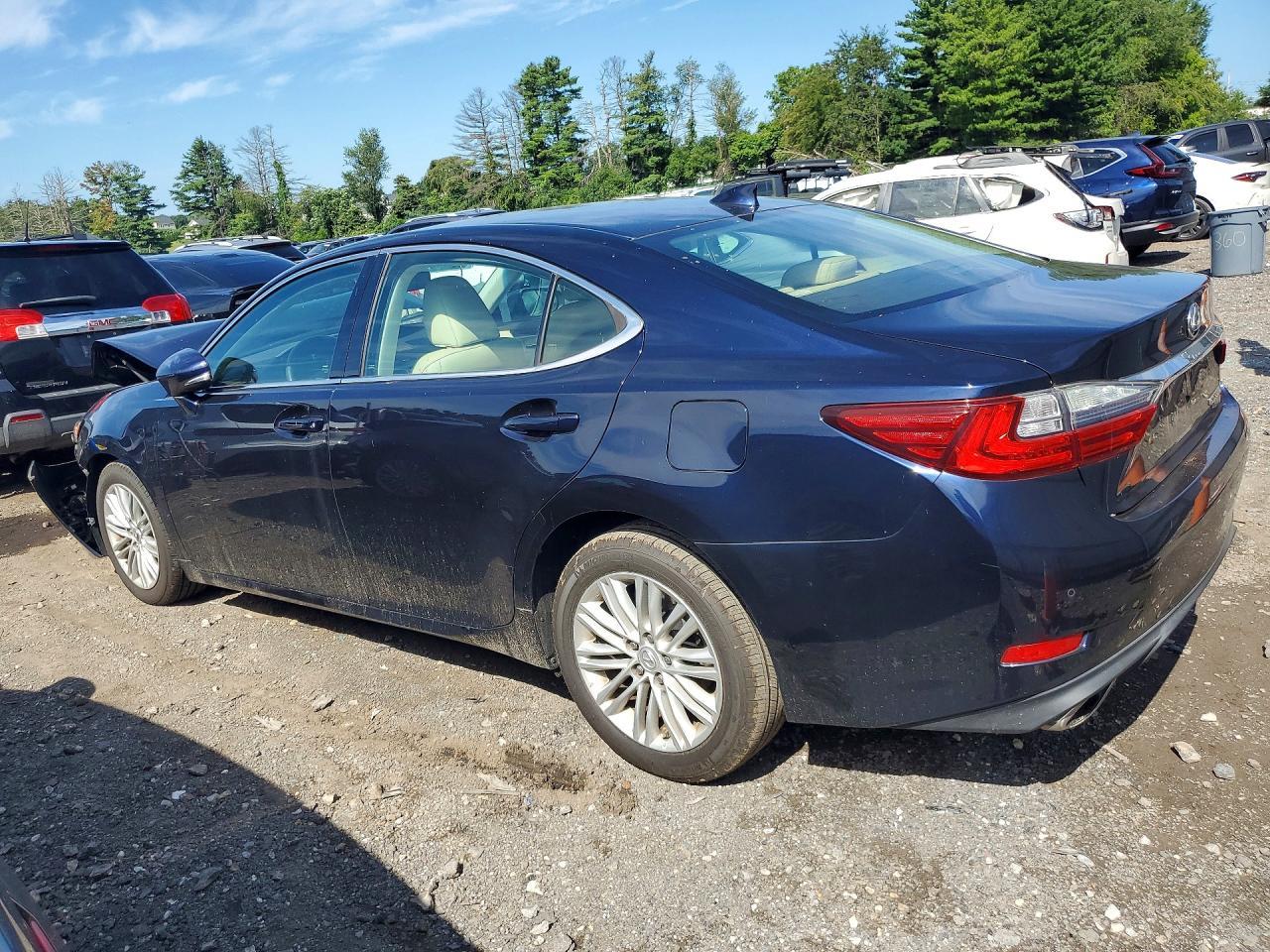 2017 Lexus Es 350 - Фото 2
