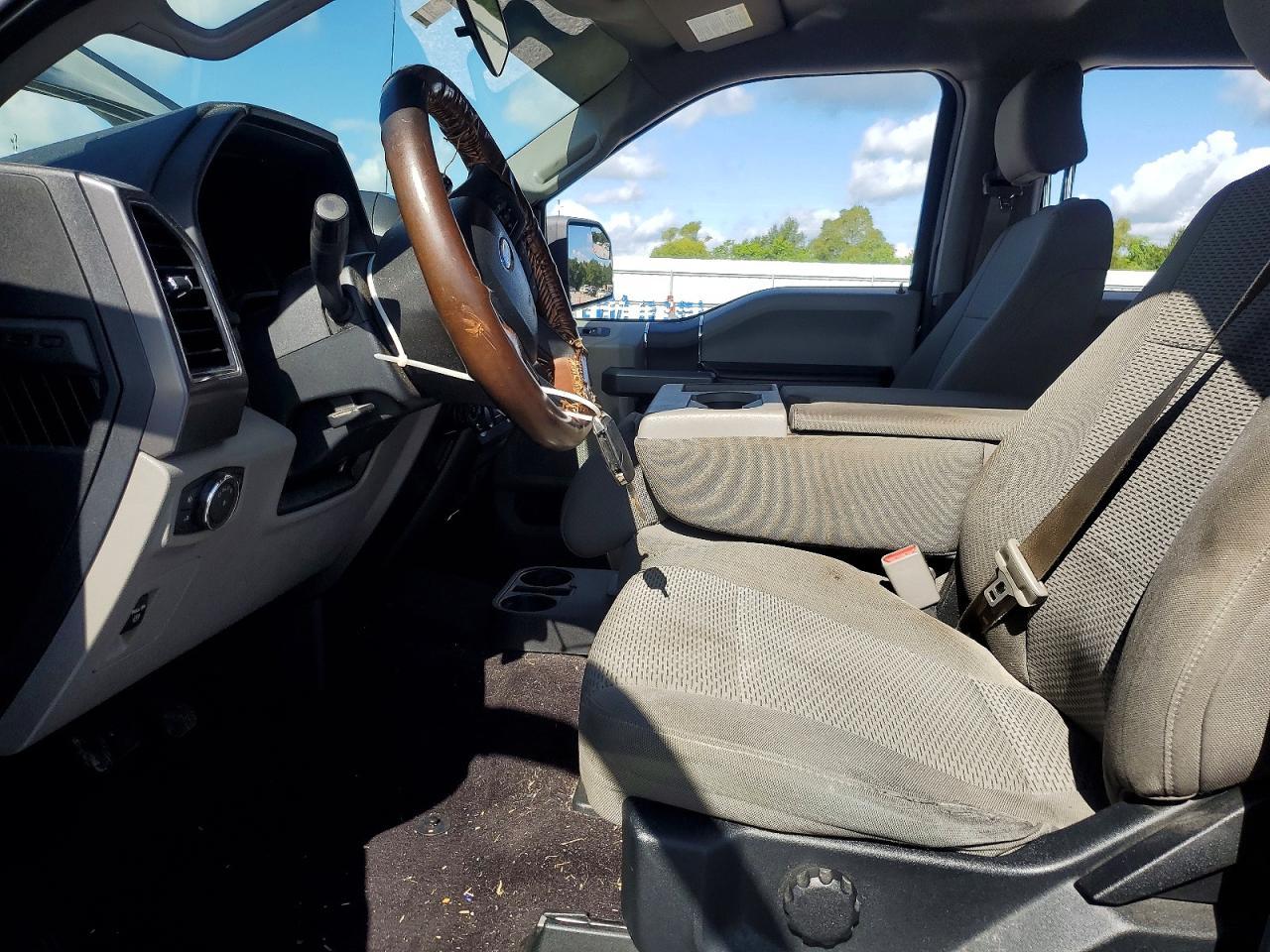 2017 Ford F150 Supercrew - Фото 7