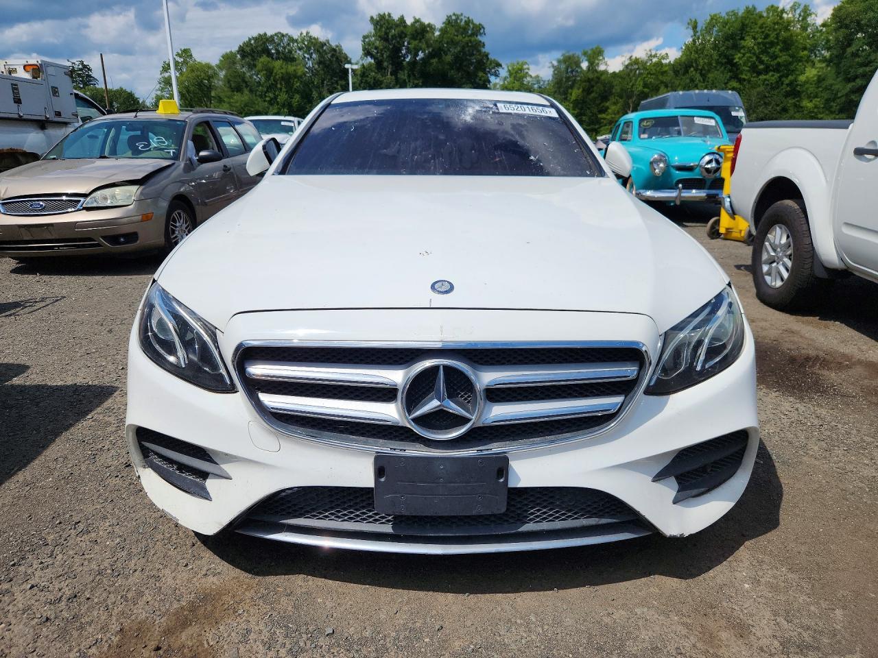 2017 Mercedes-Benz E 300 4Matic - Image 5