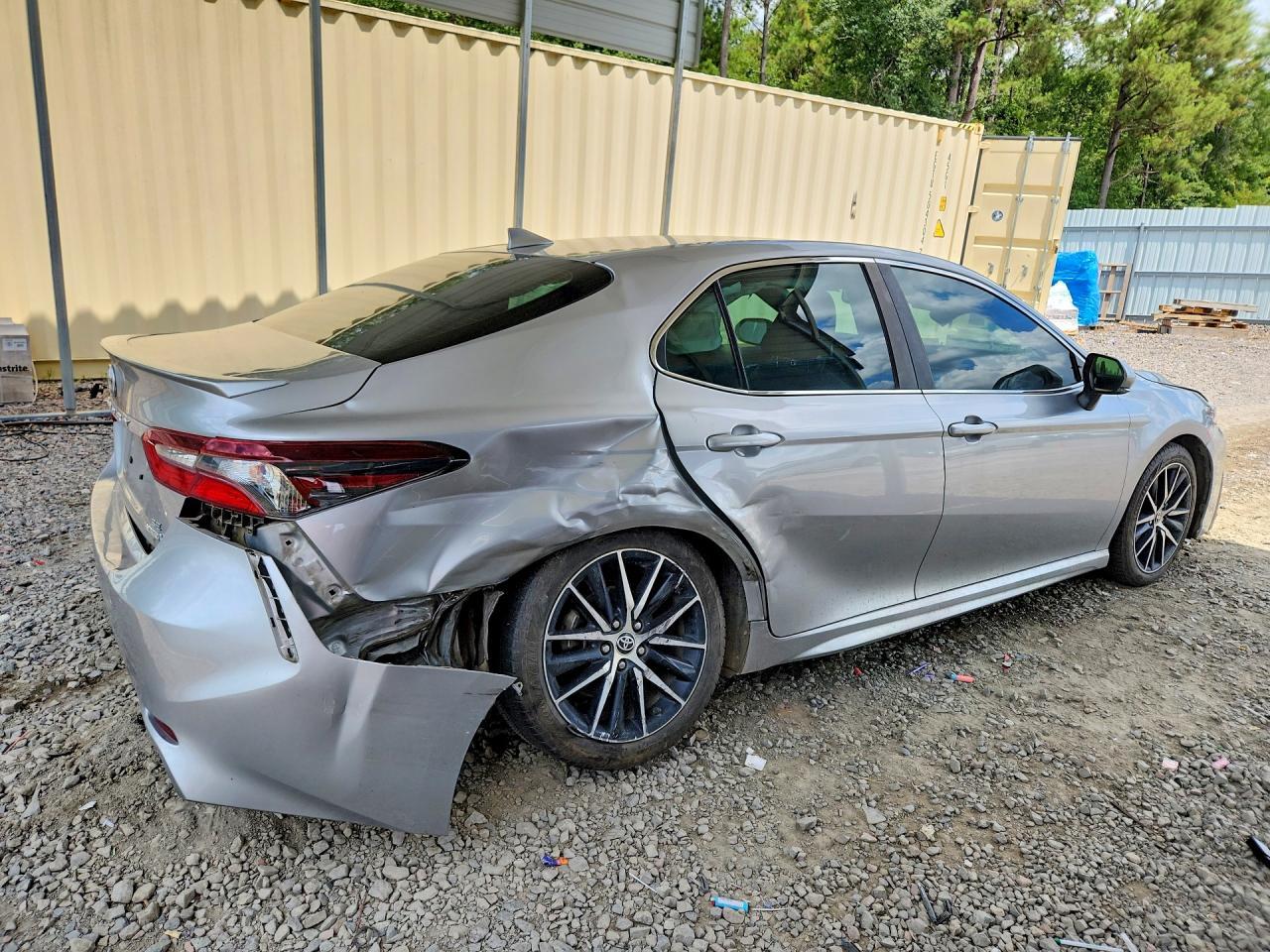 2023 Toyota Camry Hybrid Se - Фото 3
