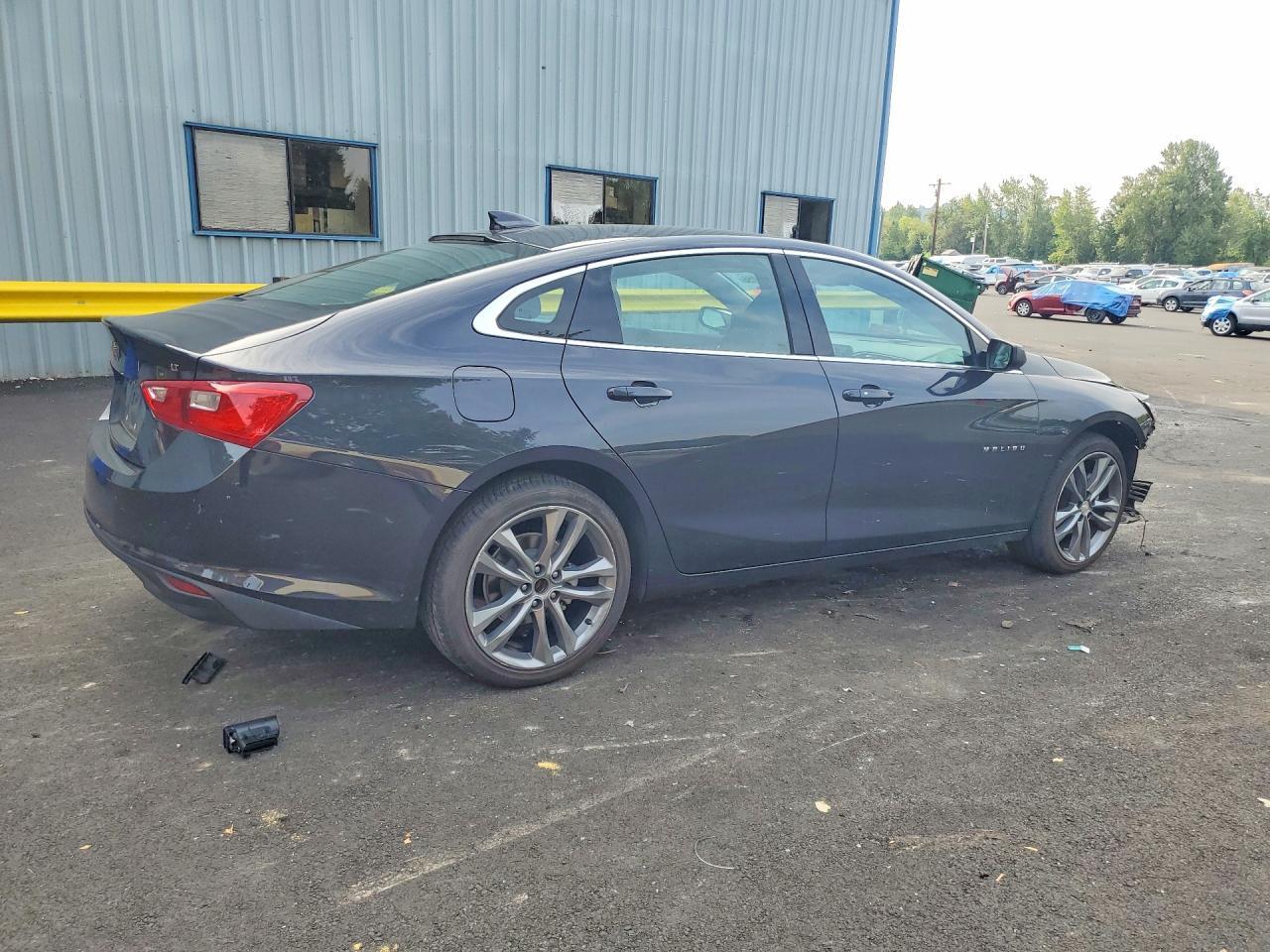 2023 Chevrolet Malibu Lt - Фото 3