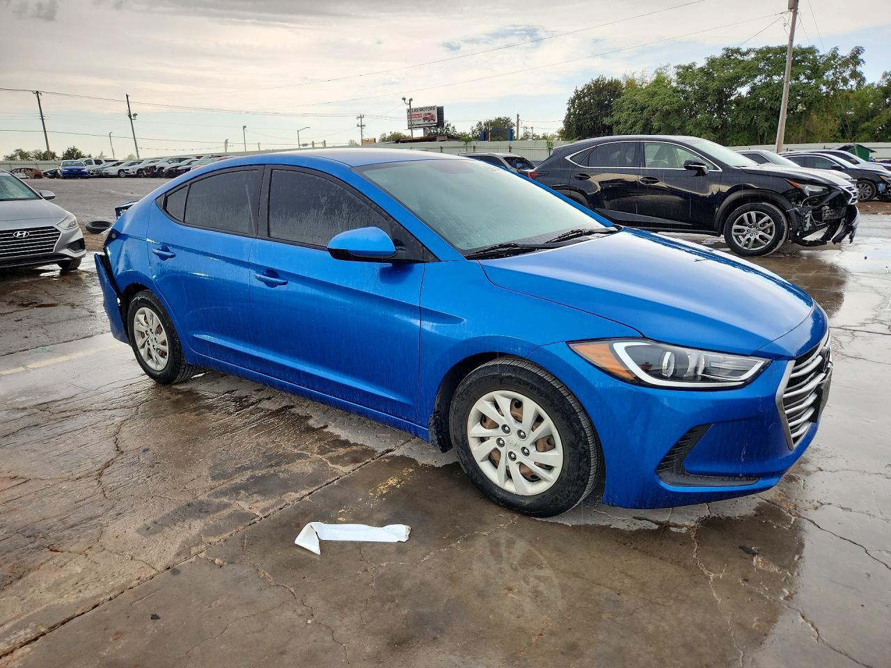 2017 Hyundai Elantra Se - Image 4
