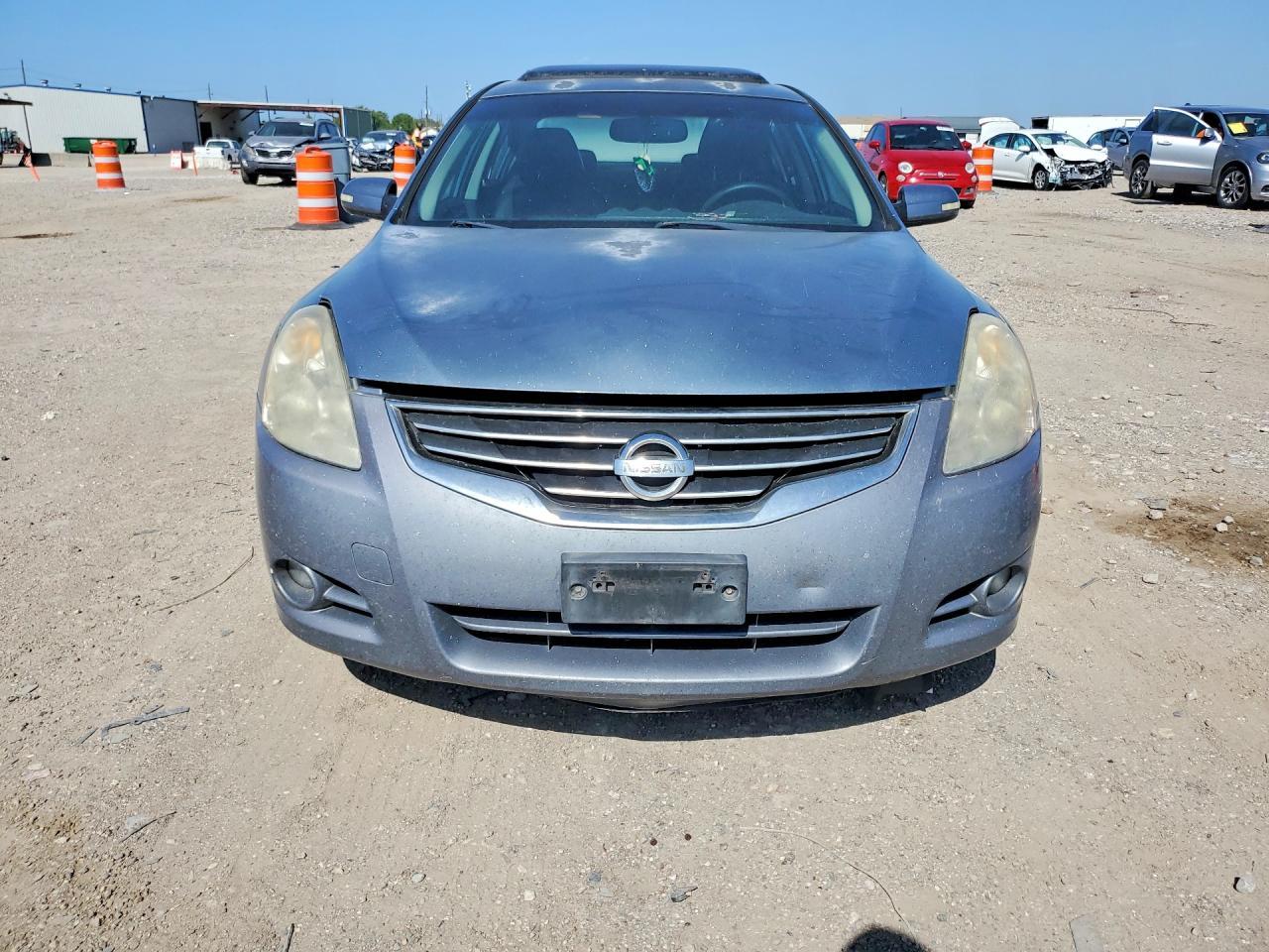 2010 Nissan Altima 2.5 - Фото 5