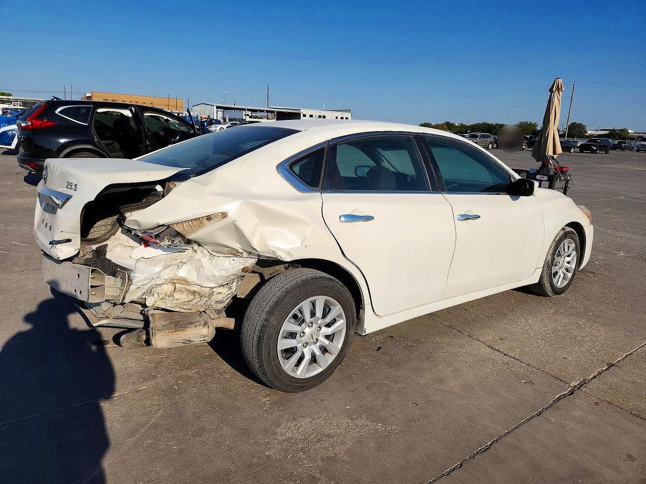 2013 Nissan Altima 2.5 - Image 3