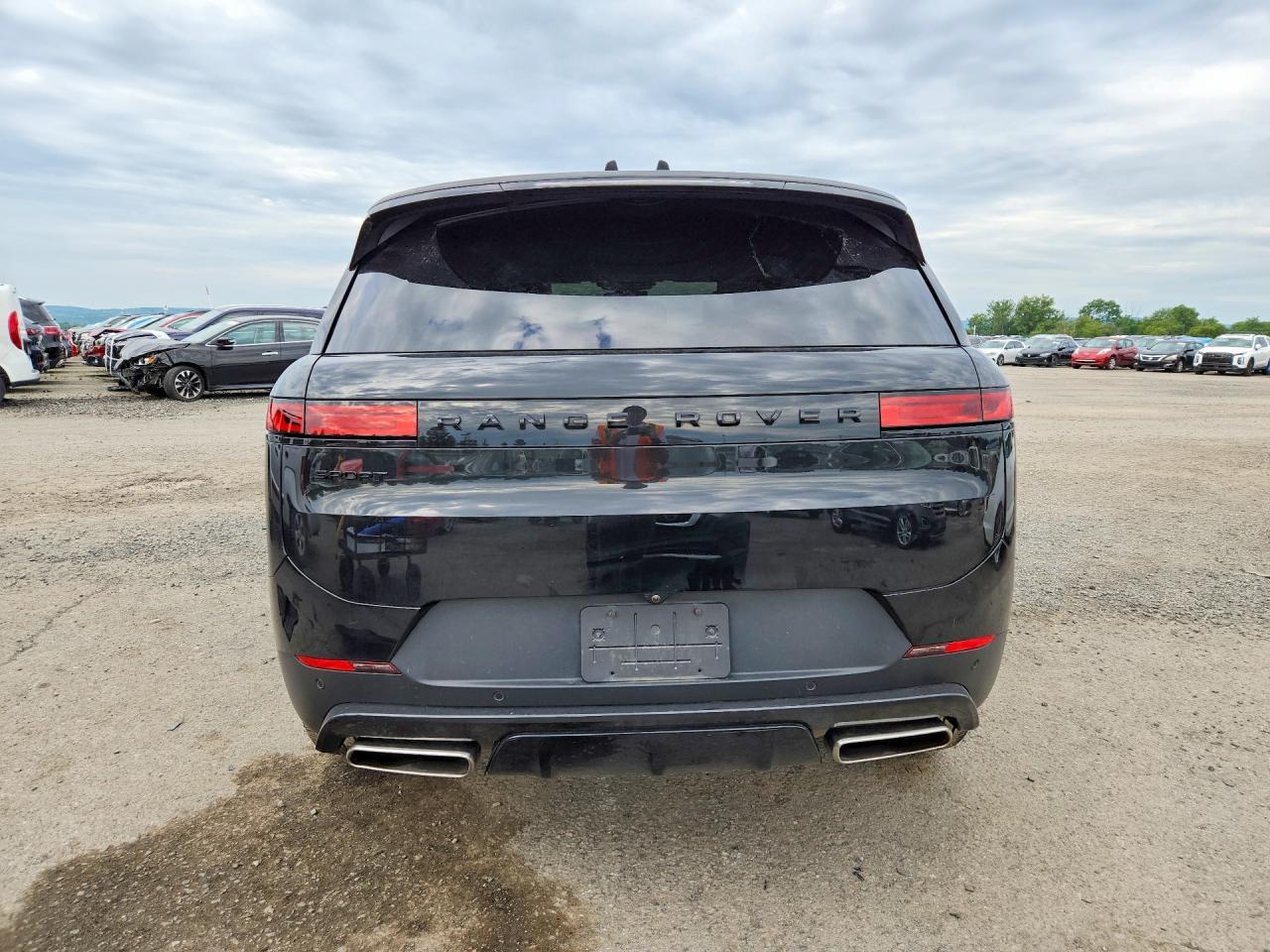 2025 Land Rover Range Rover Sport Se - Image 6