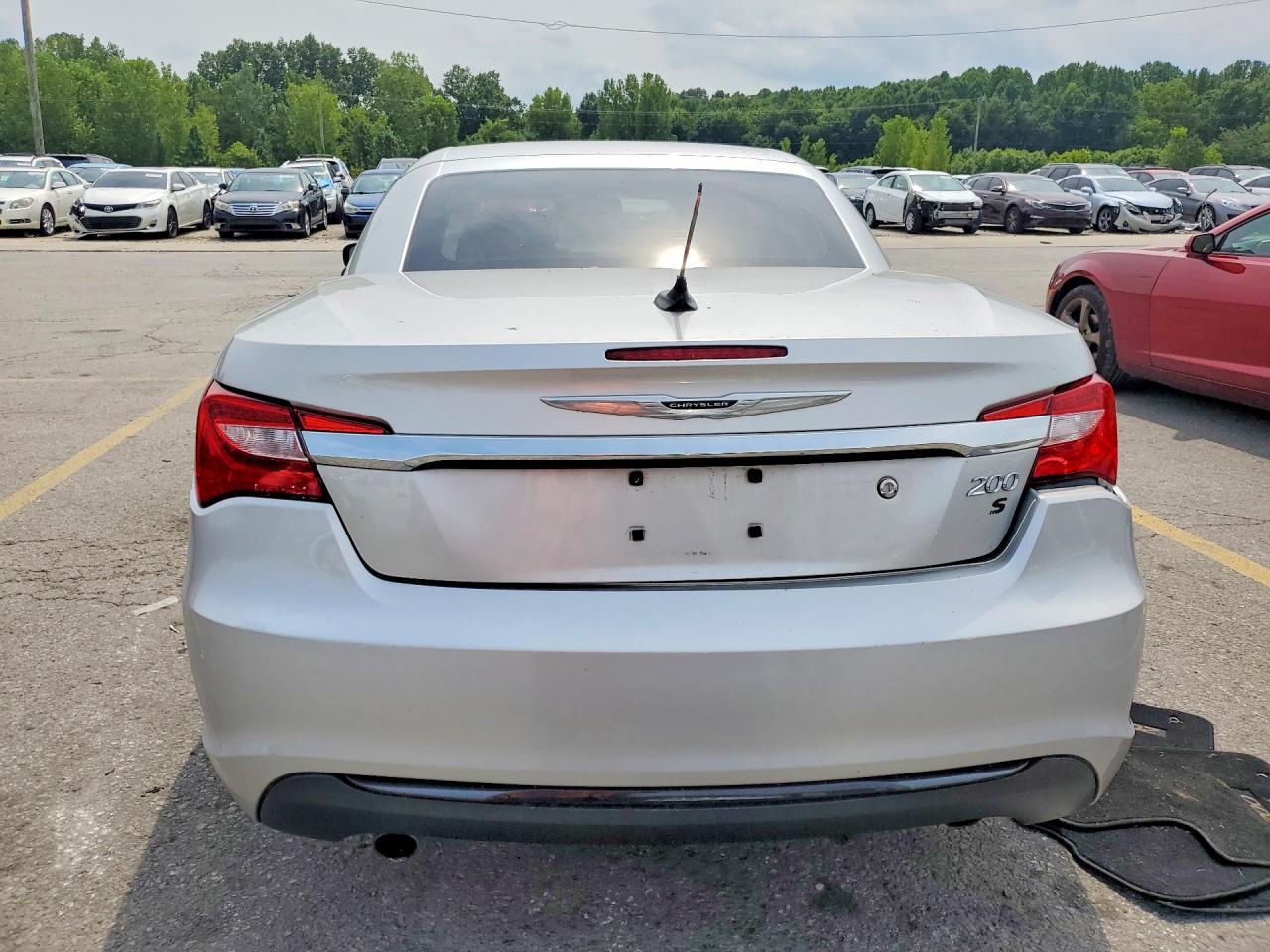 2012 Chrysler 200 S - Фото 6