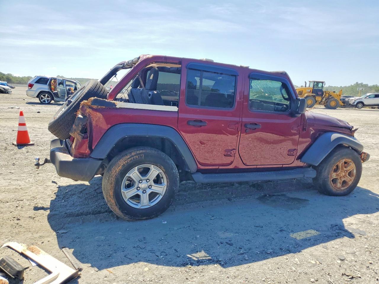 2022 Jeep Wrangler Unlimited Sport - Фото 3
