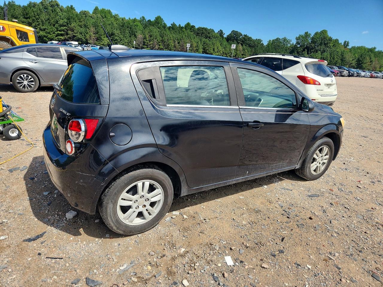 2015 Chevrolet Sonic Lt - Фото 3