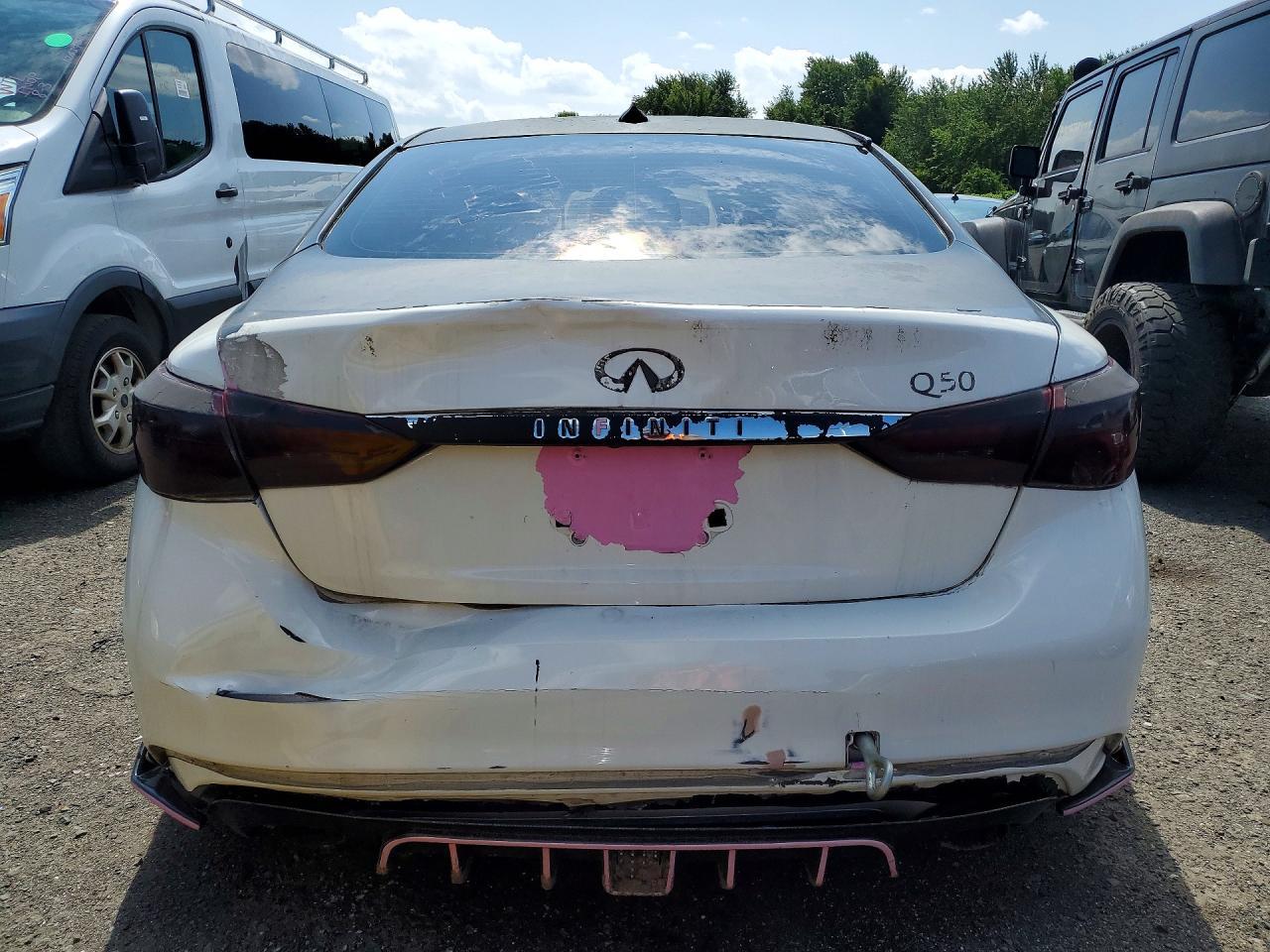 2018 Infiniti Q50 3.0T Luxe - Image 6