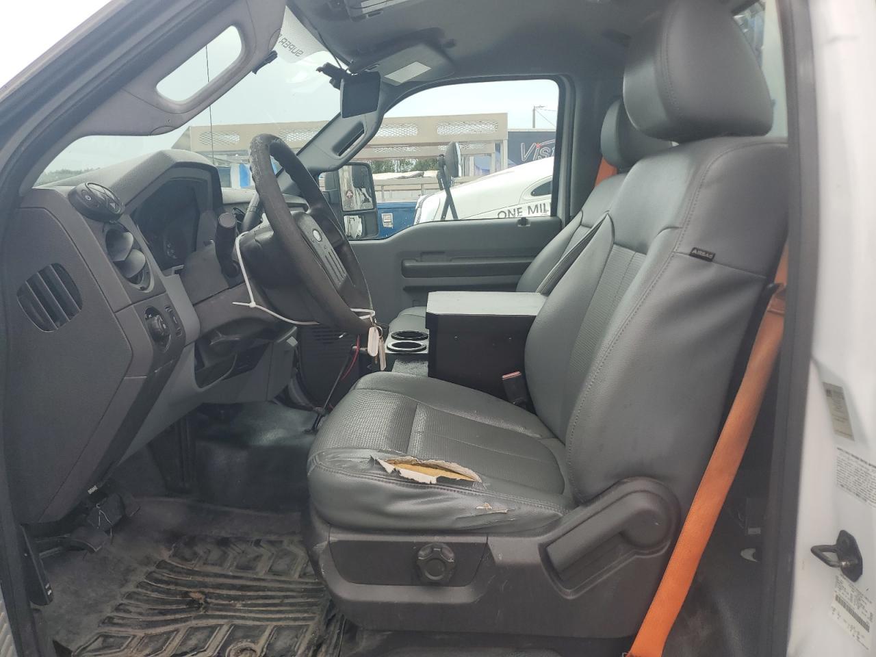 2015 Ford F450 Super - Фото 7