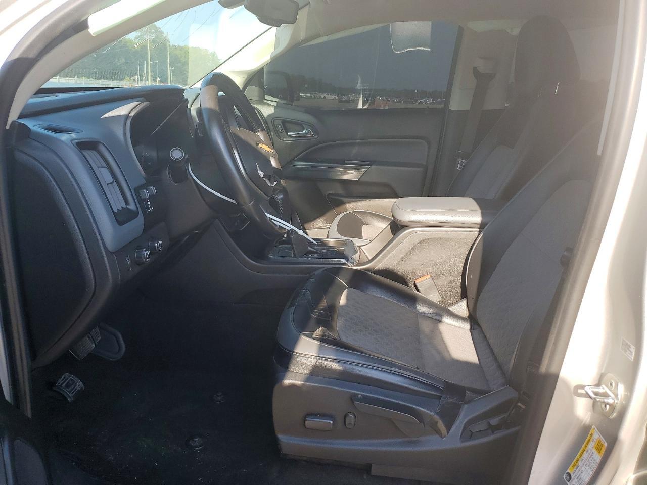 2018 Chevrolet Colorado Z71 - Image 7