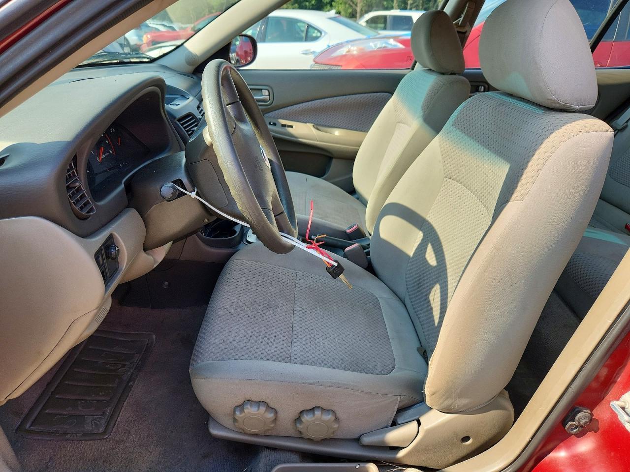 2004 Nissan Sentra 1.8 - Фото 7