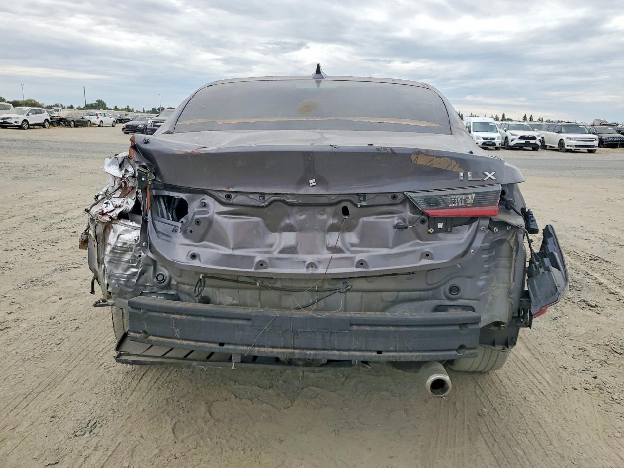 2022 Acura Ilx Premium A-Spec - Фото 6