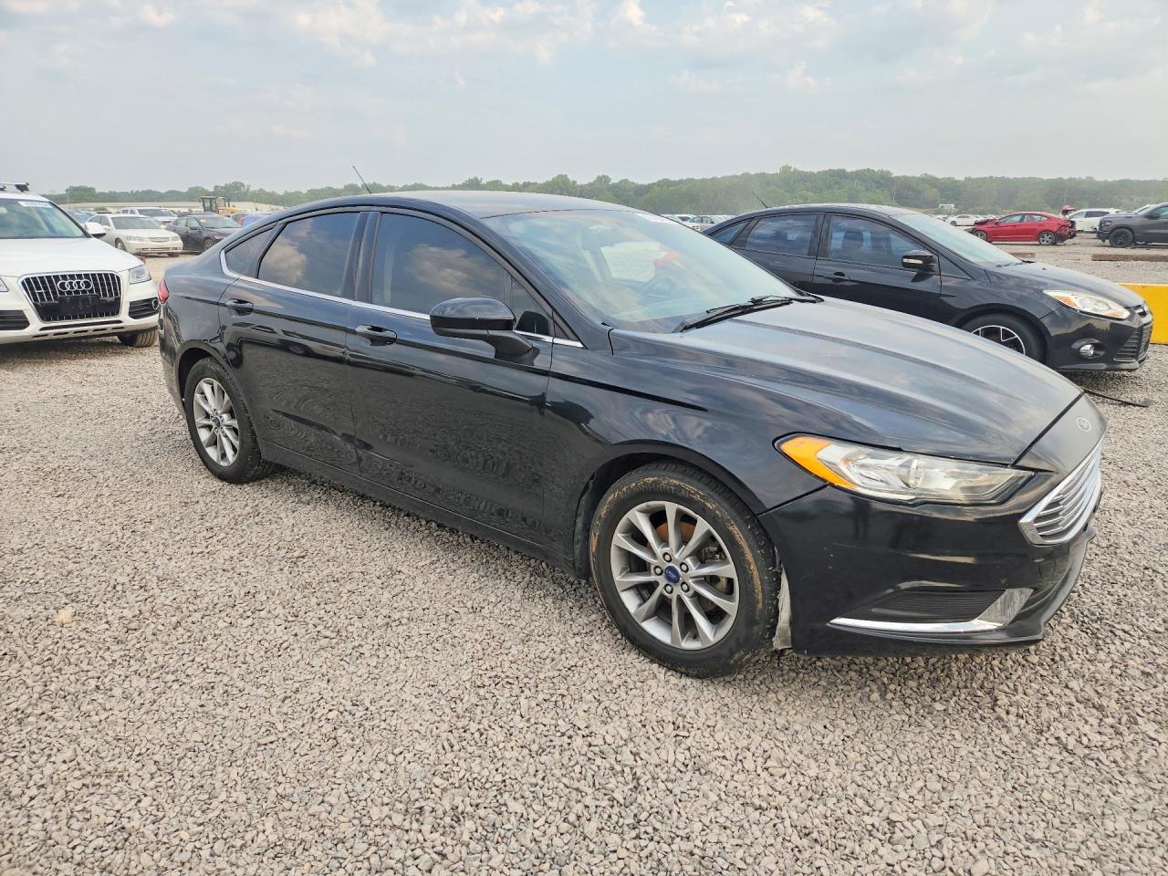 2017 Ford Fusion Se - Фото 4