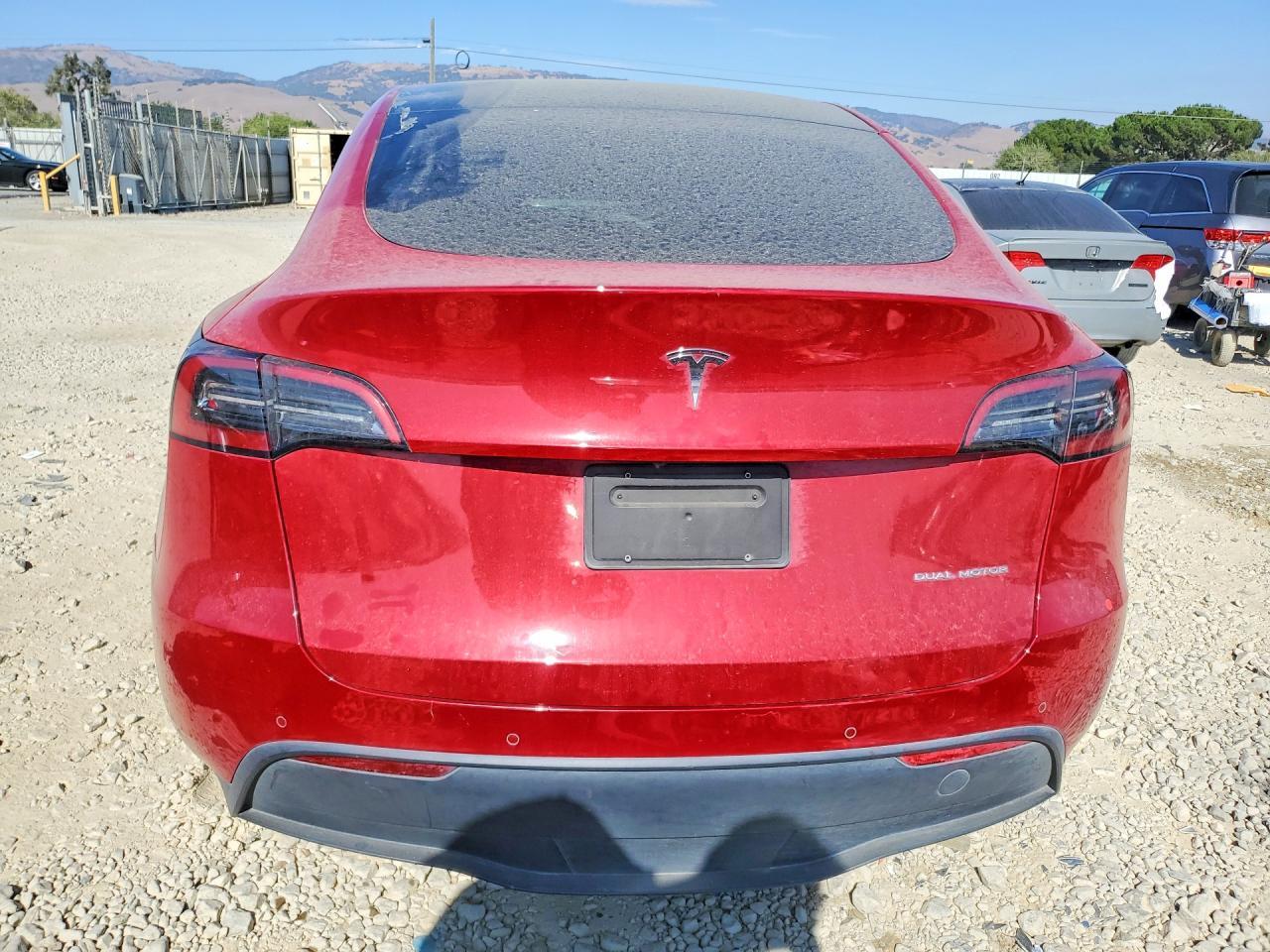 2022 Tesla Model Y - Фото 6