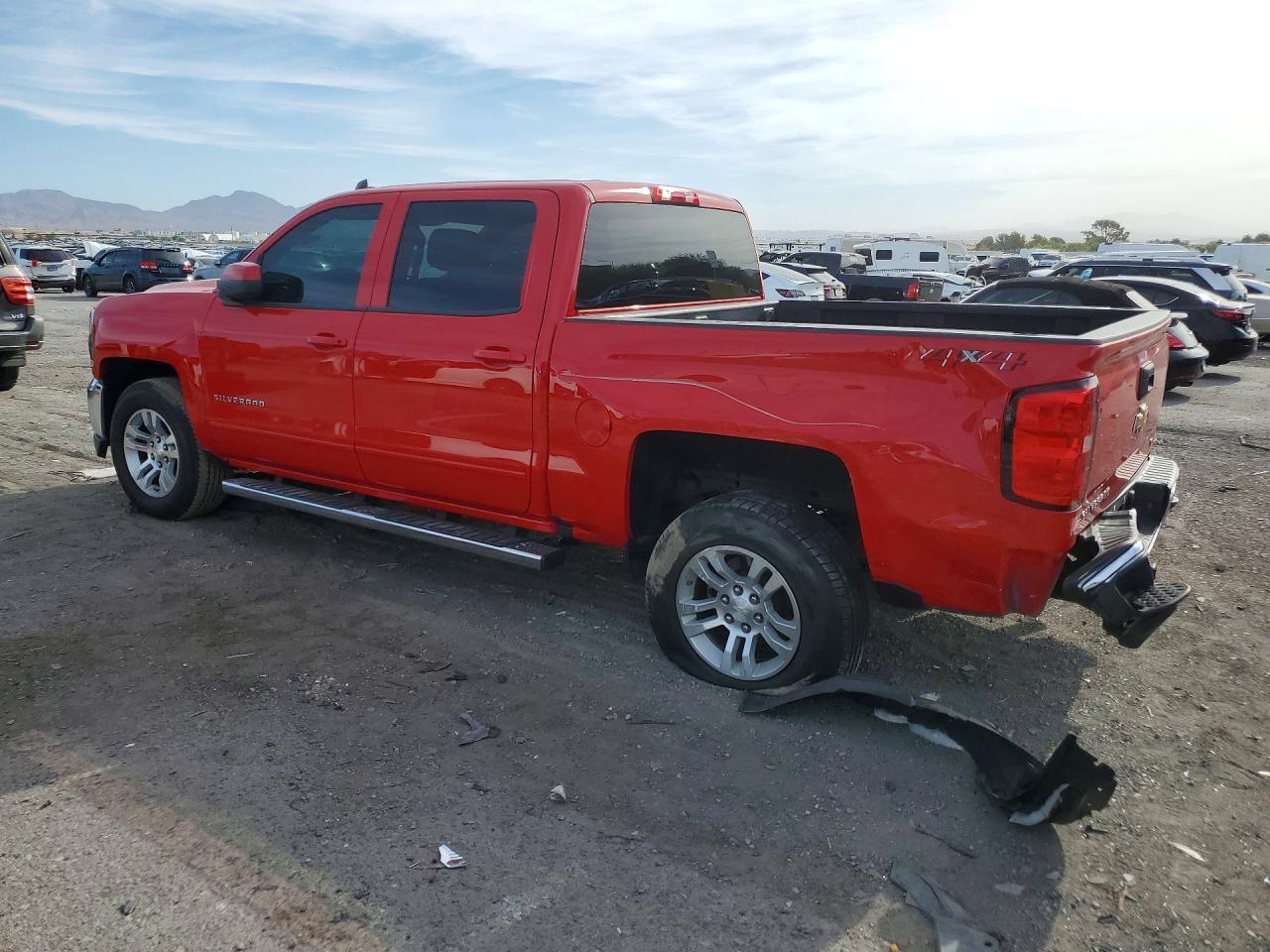 2018 Chevrolet Silverado K1500 Lt - Фото 2