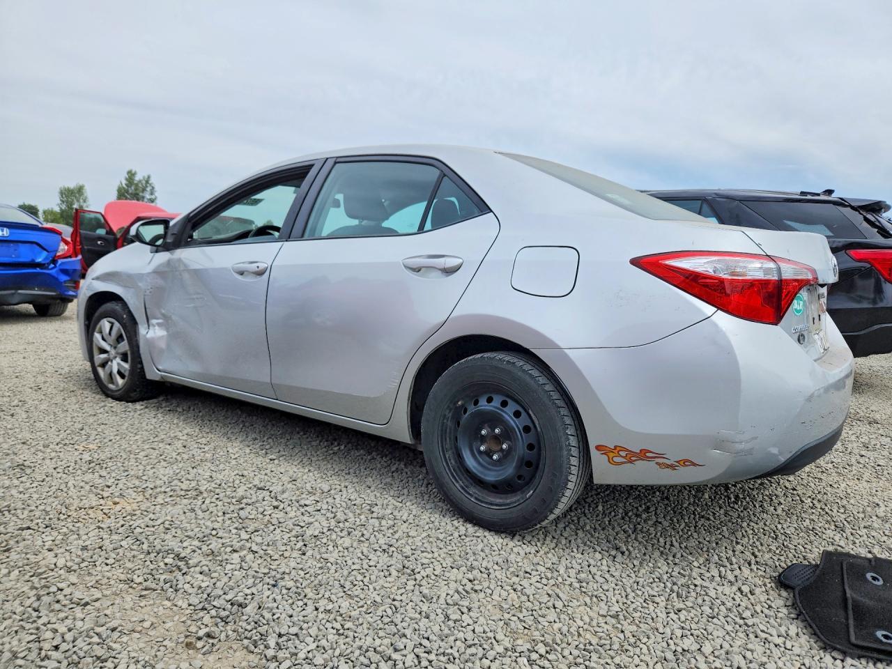 2015 Toyota Corolla Le - Image 2