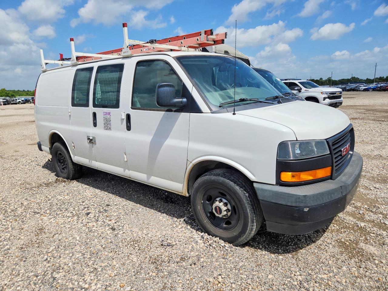 2020 GMC Savana G2500 - Фото 4